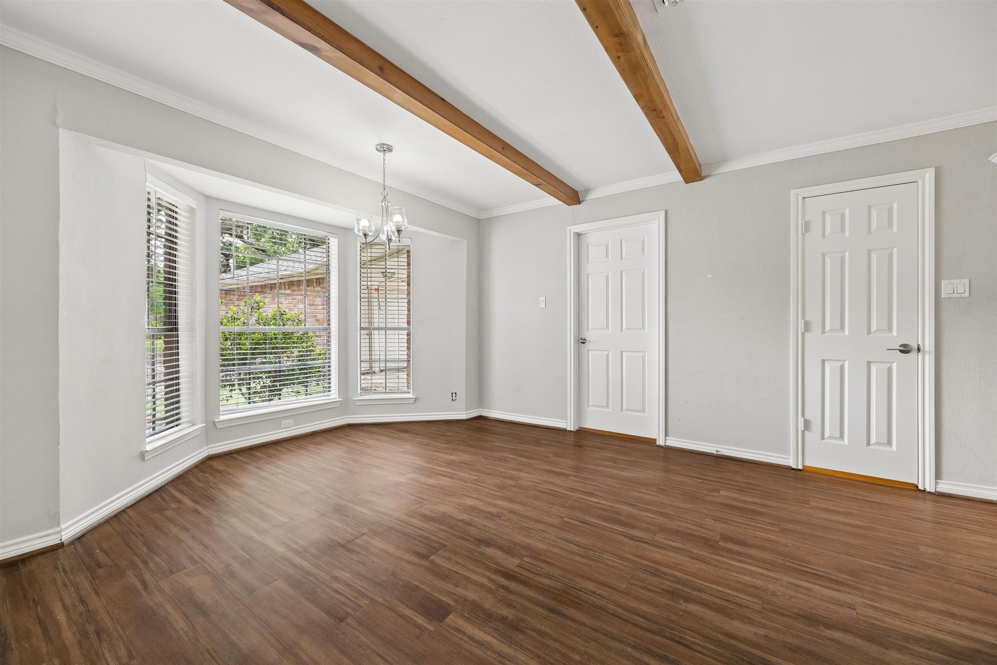 15510 Jersey Drive Property Photo 19