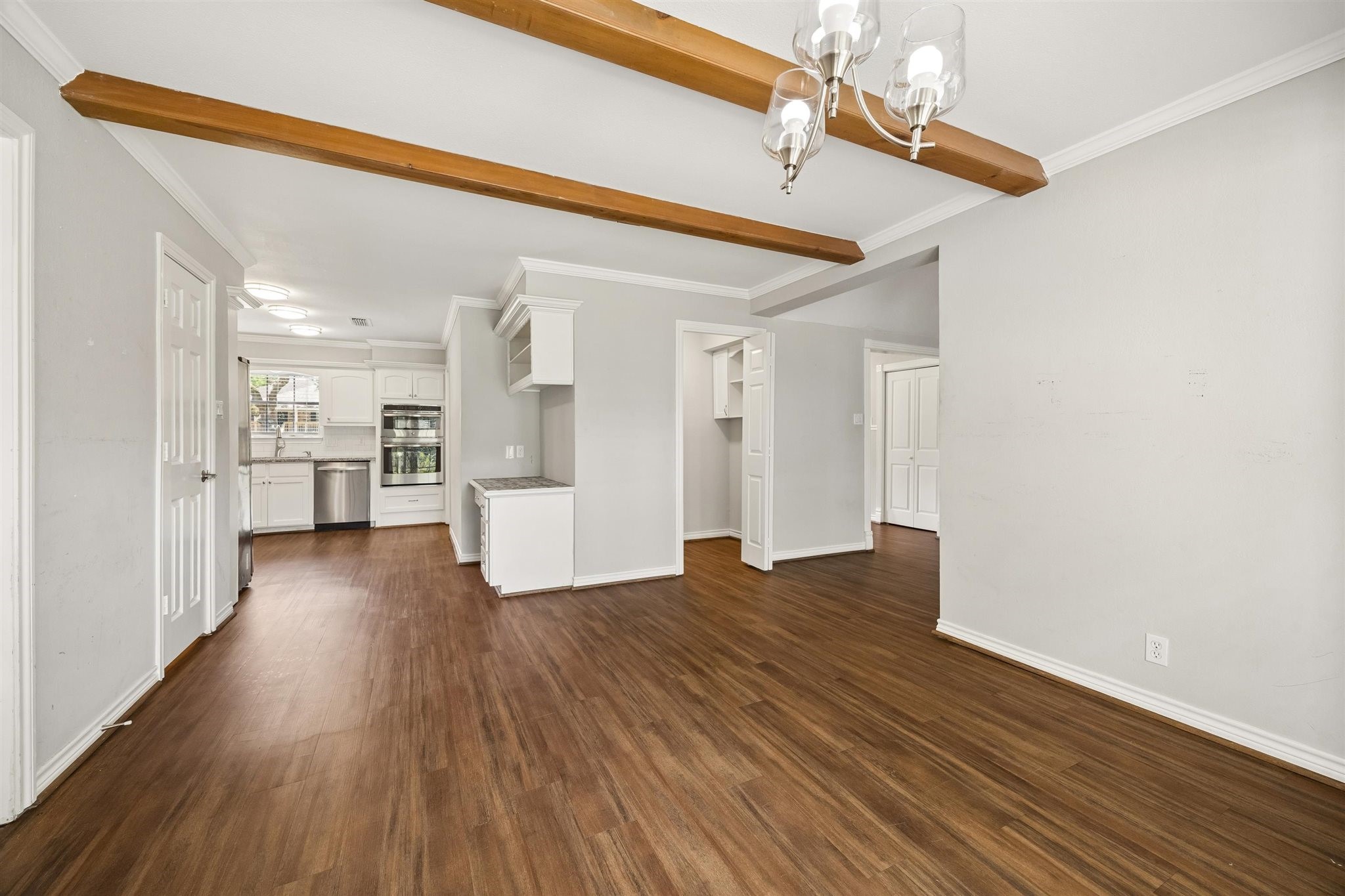 15510 Jersey Drive Property Photo 21