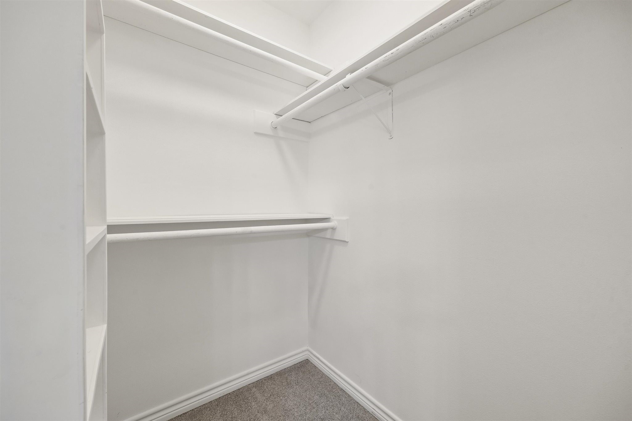 15510 Jersey Drive Property Photo 34
