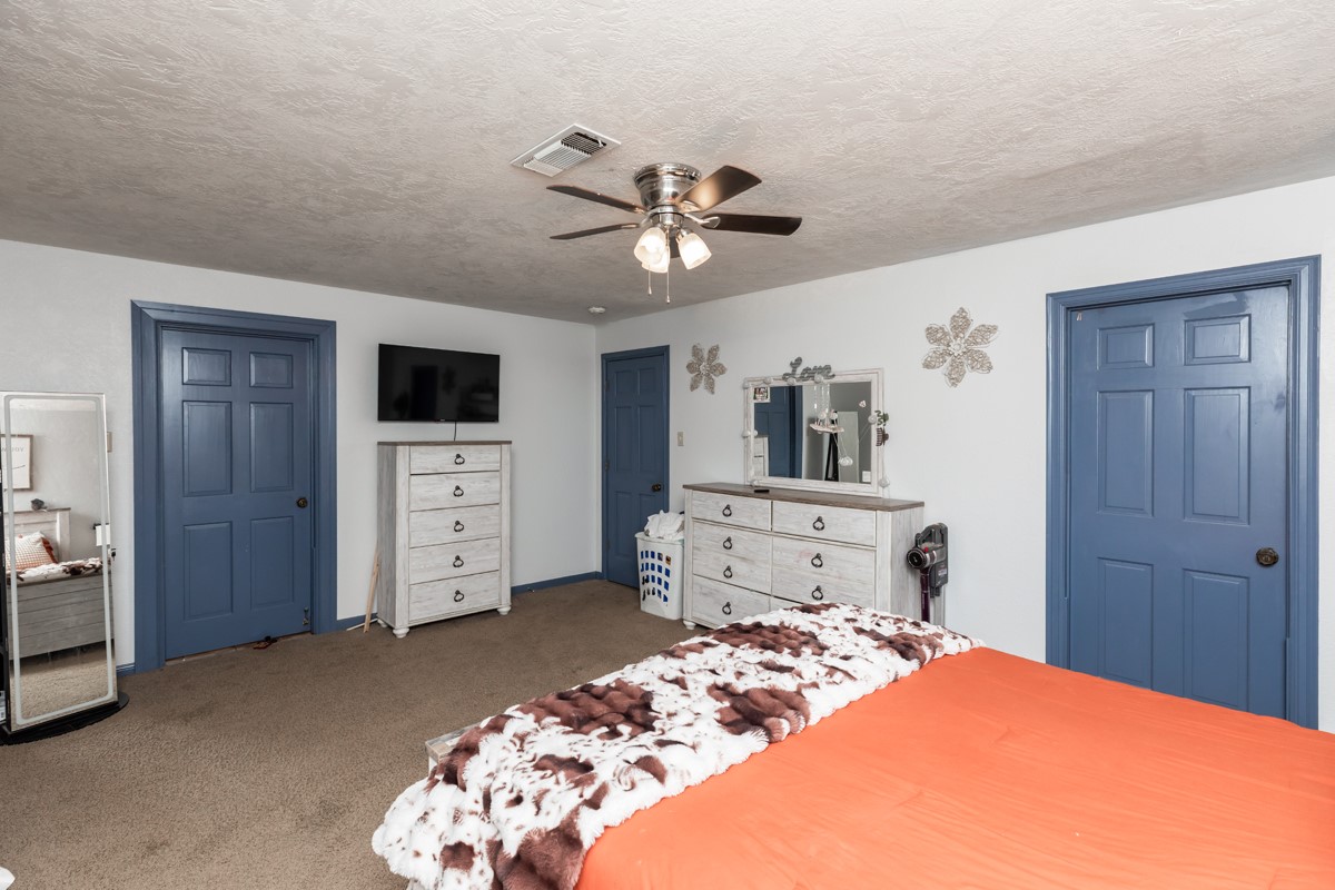 156 County Road 818 Property Photo 17