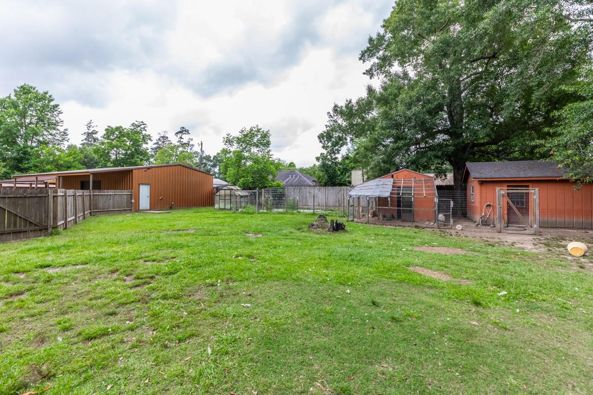 156 County Road 818 Property Photo 26