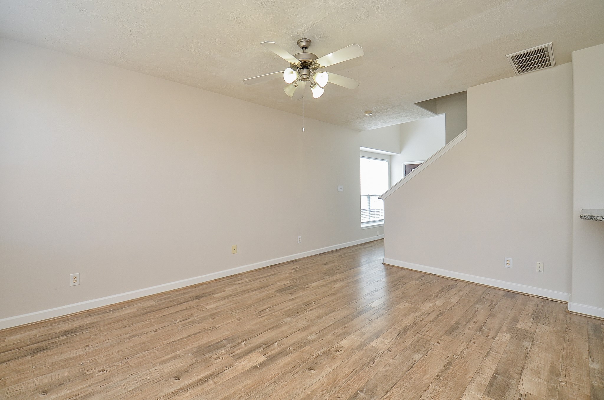 25203 Boulder Bend Lane Property Photo 8