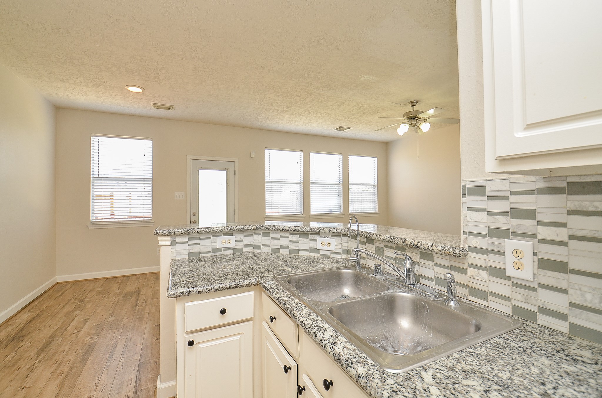 25203 Boulder Bend Lane Property Photo 16