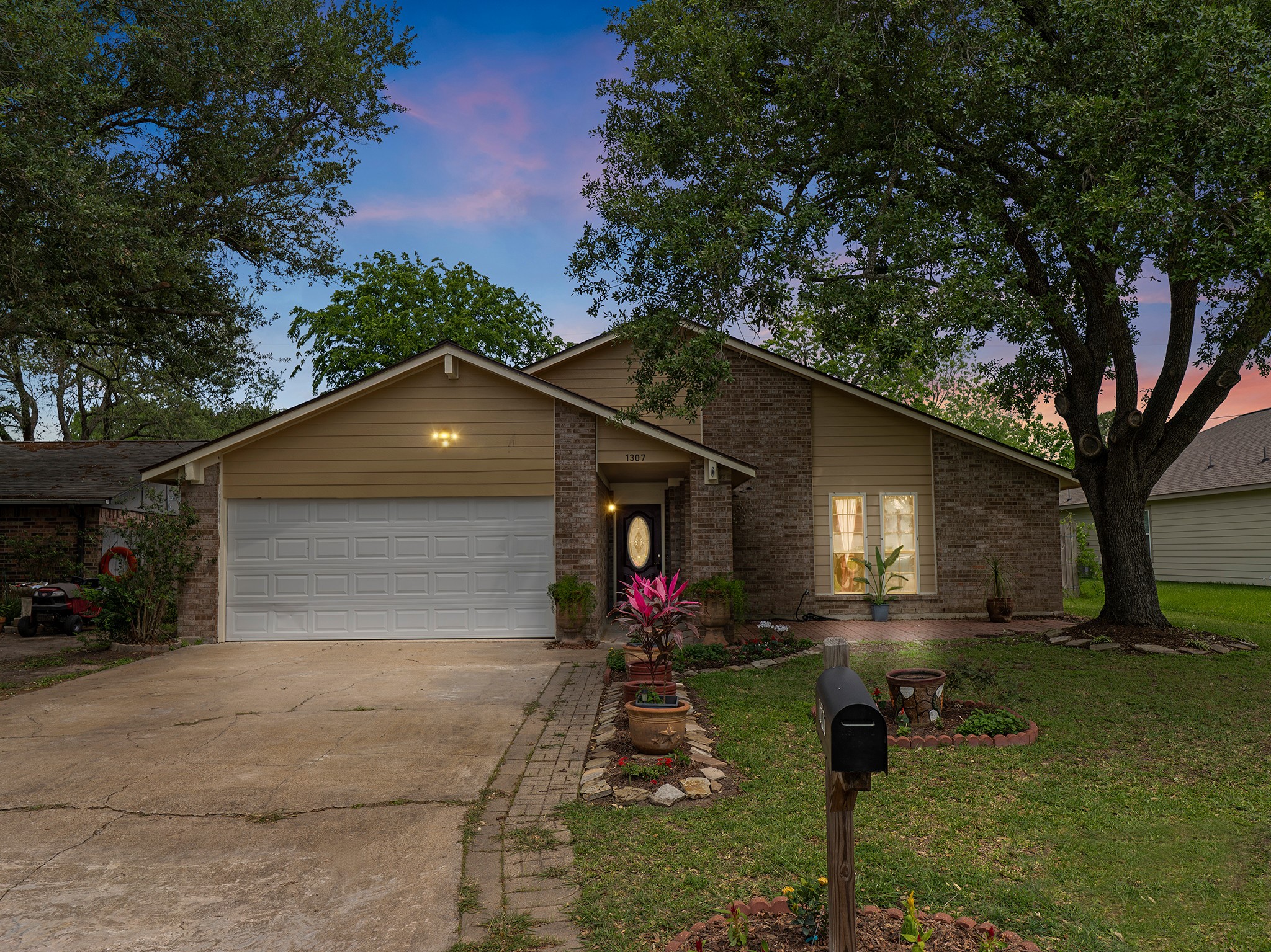 1307 Marlin Court Property Photo