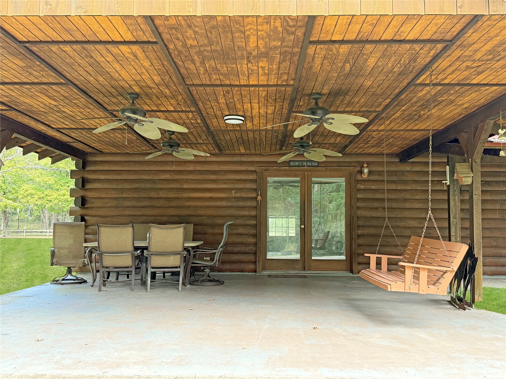 1517 County Road 4250 Property Photo 6