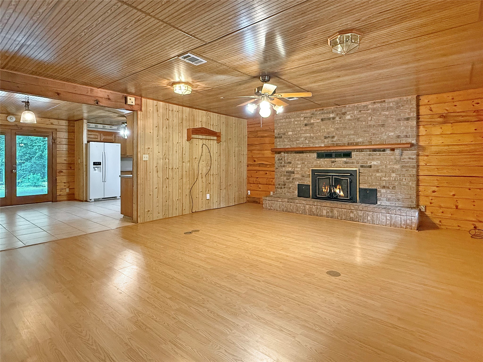 1517 County Road 4250 Property Photo 7