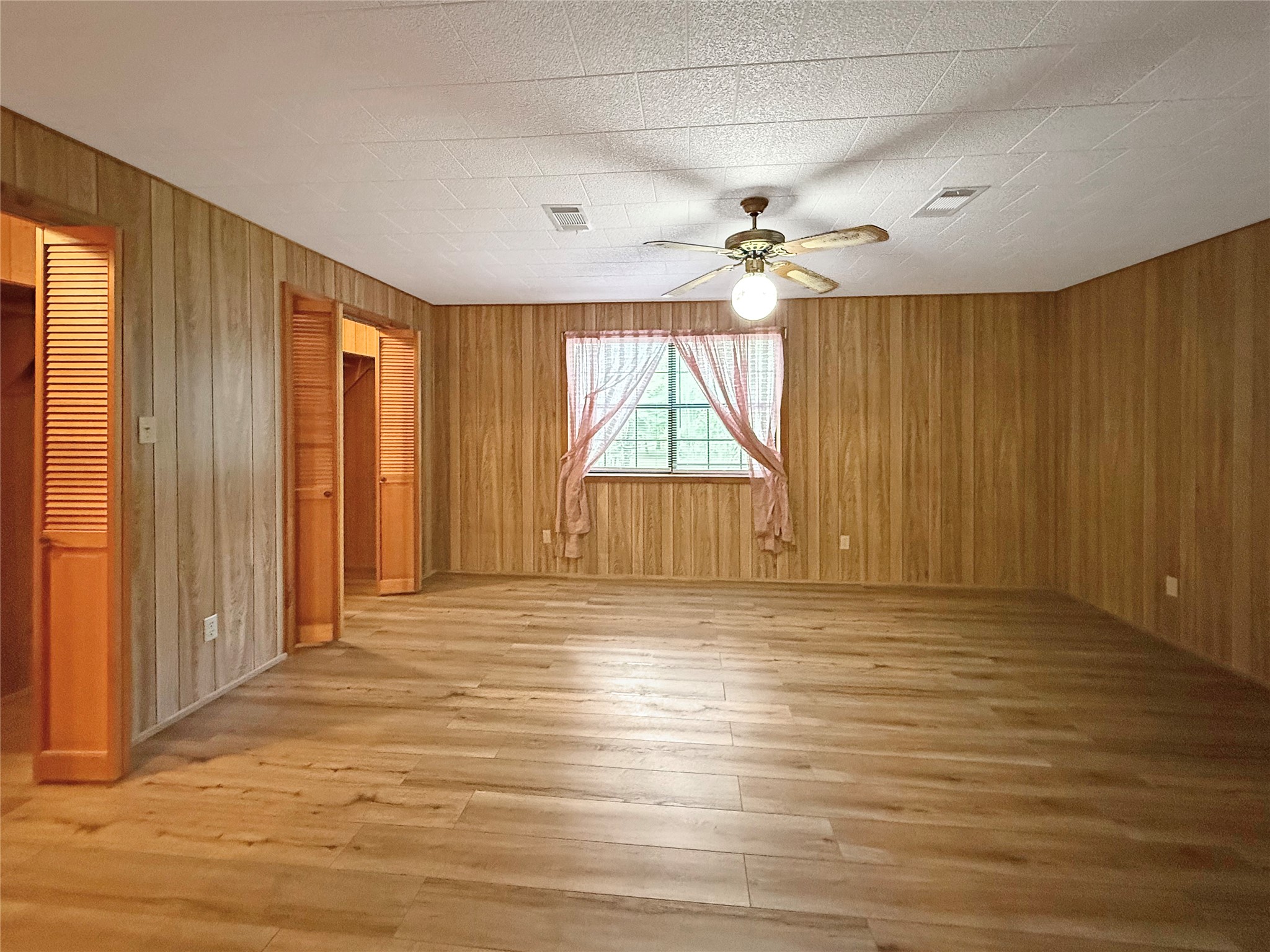 1517 County Road 4250 Property Photo 20