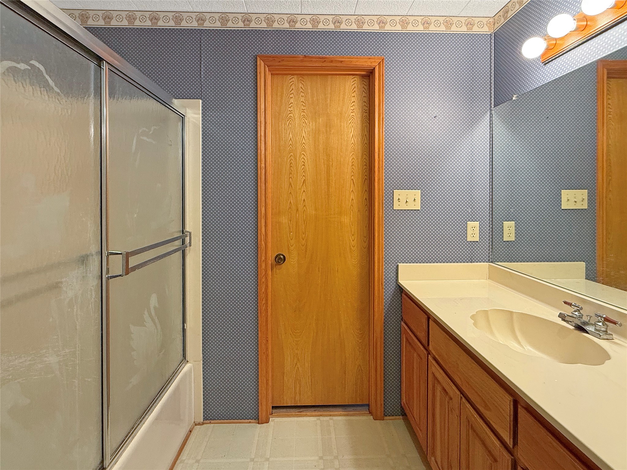 1517 County Road 4250 Property Photo 23