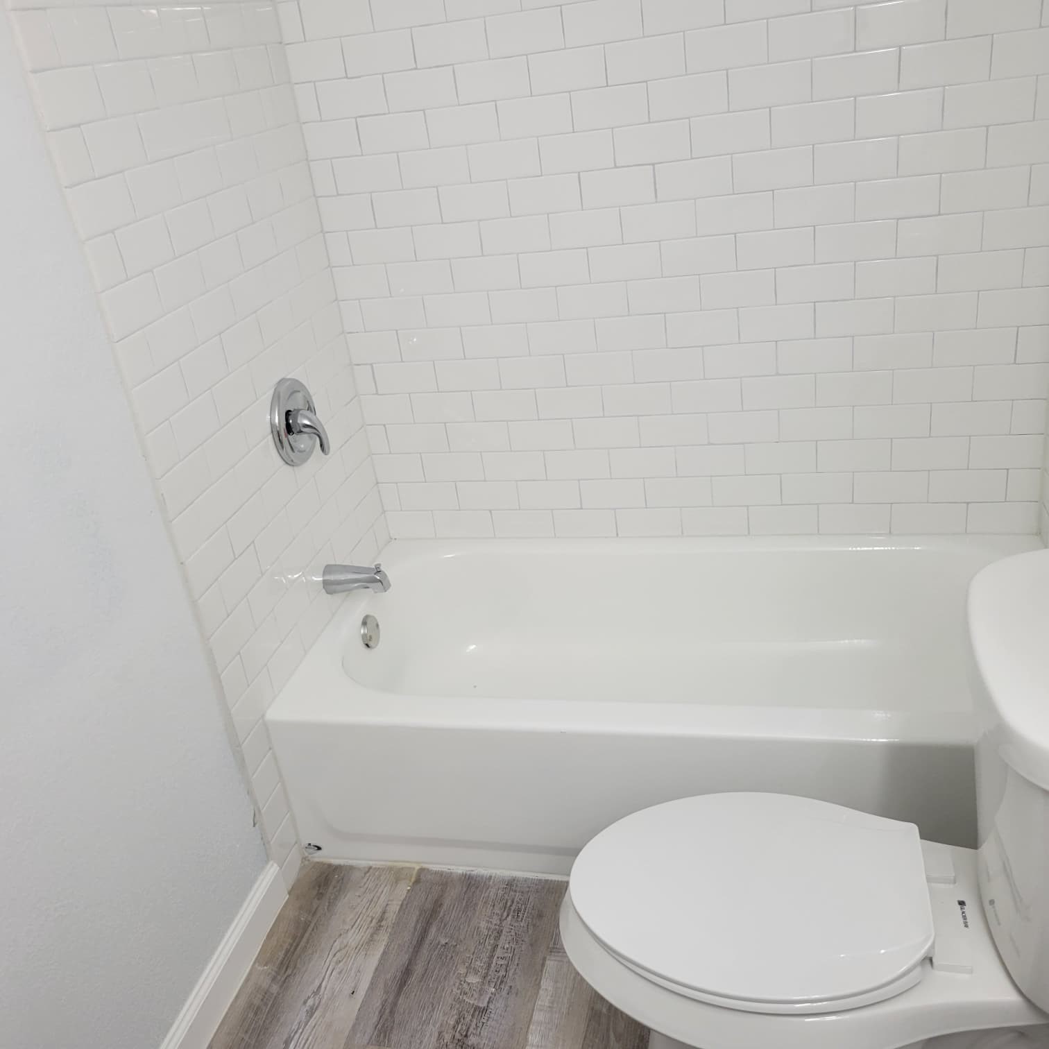 4525 Weaver 19 Property Photo 13