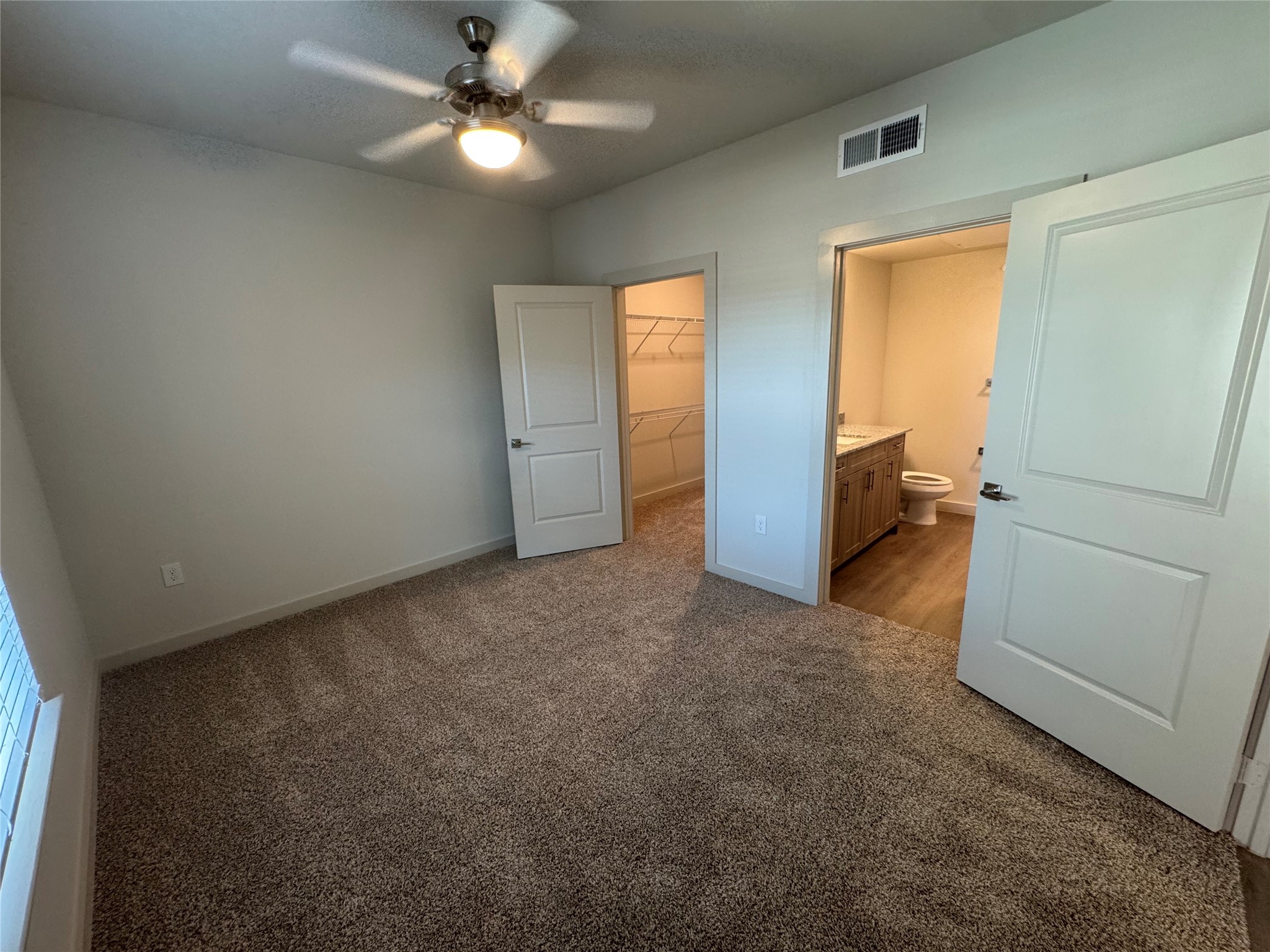 6000 Jones Road 1111 Property Photo 13