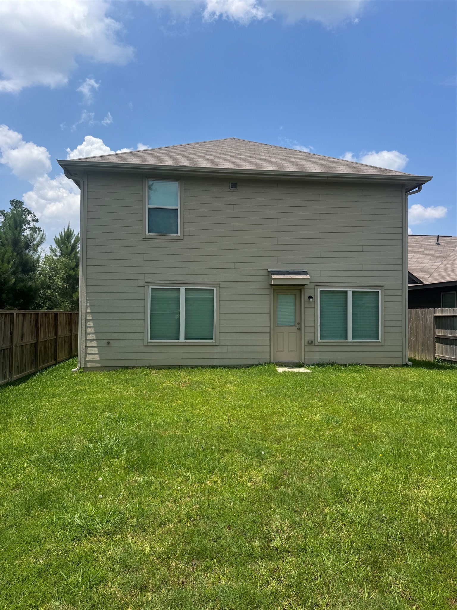 3202 Holly Stokes Way Property Photo 2