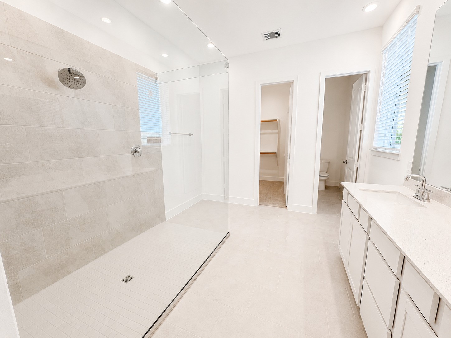 22290 Junction Peak Drive Property Photo 38