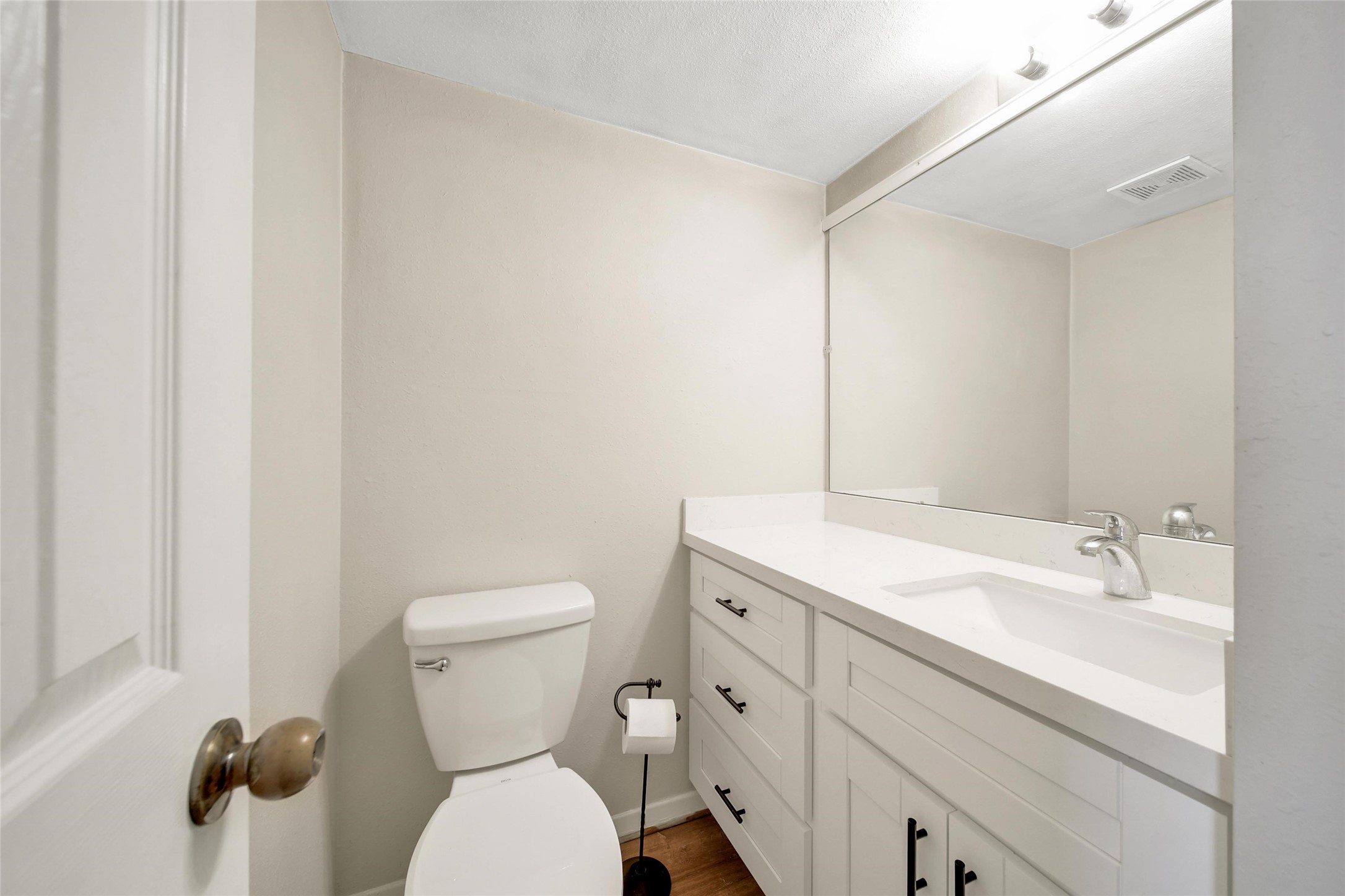 24 W Willowwood Court Property Photo 10