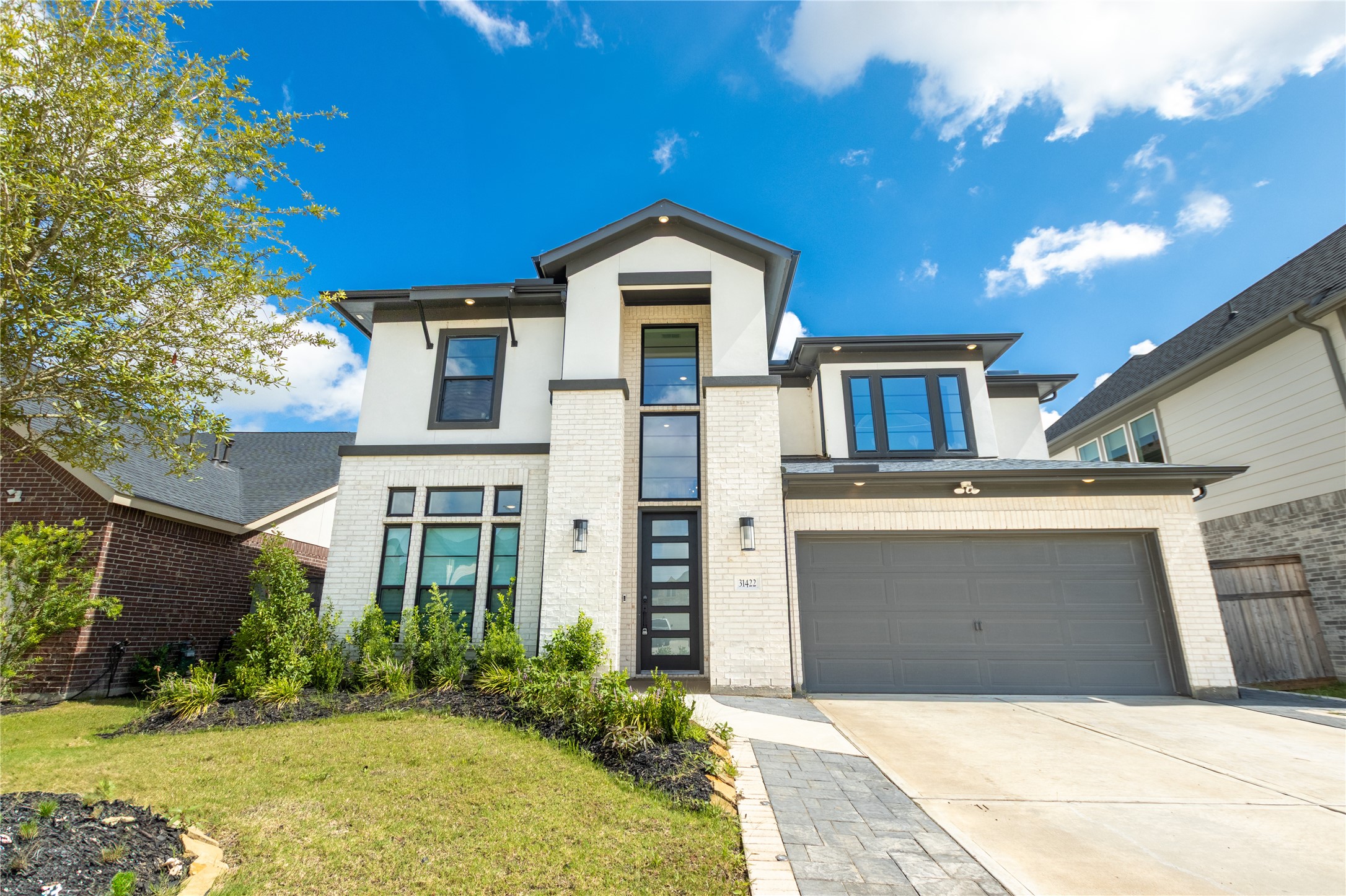 31422 Beacon Cove Trail Property Photo 4