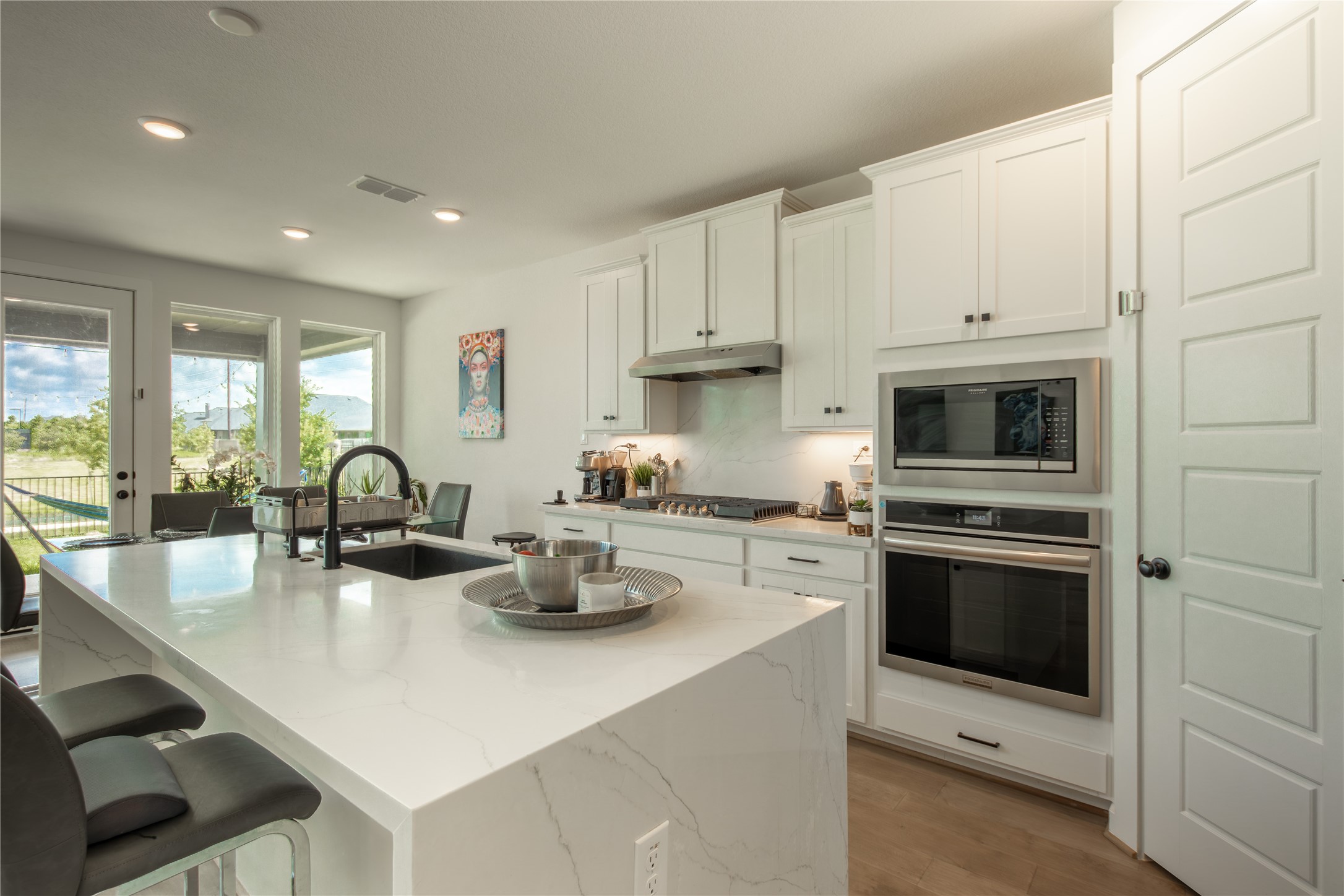 31422 Beacon Cove Trail Property Photo 25