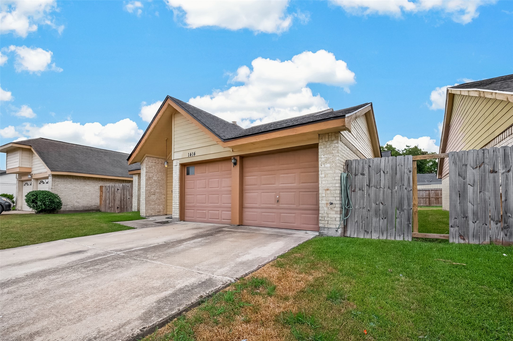 1414 Elkwood Drive Property Photo 3