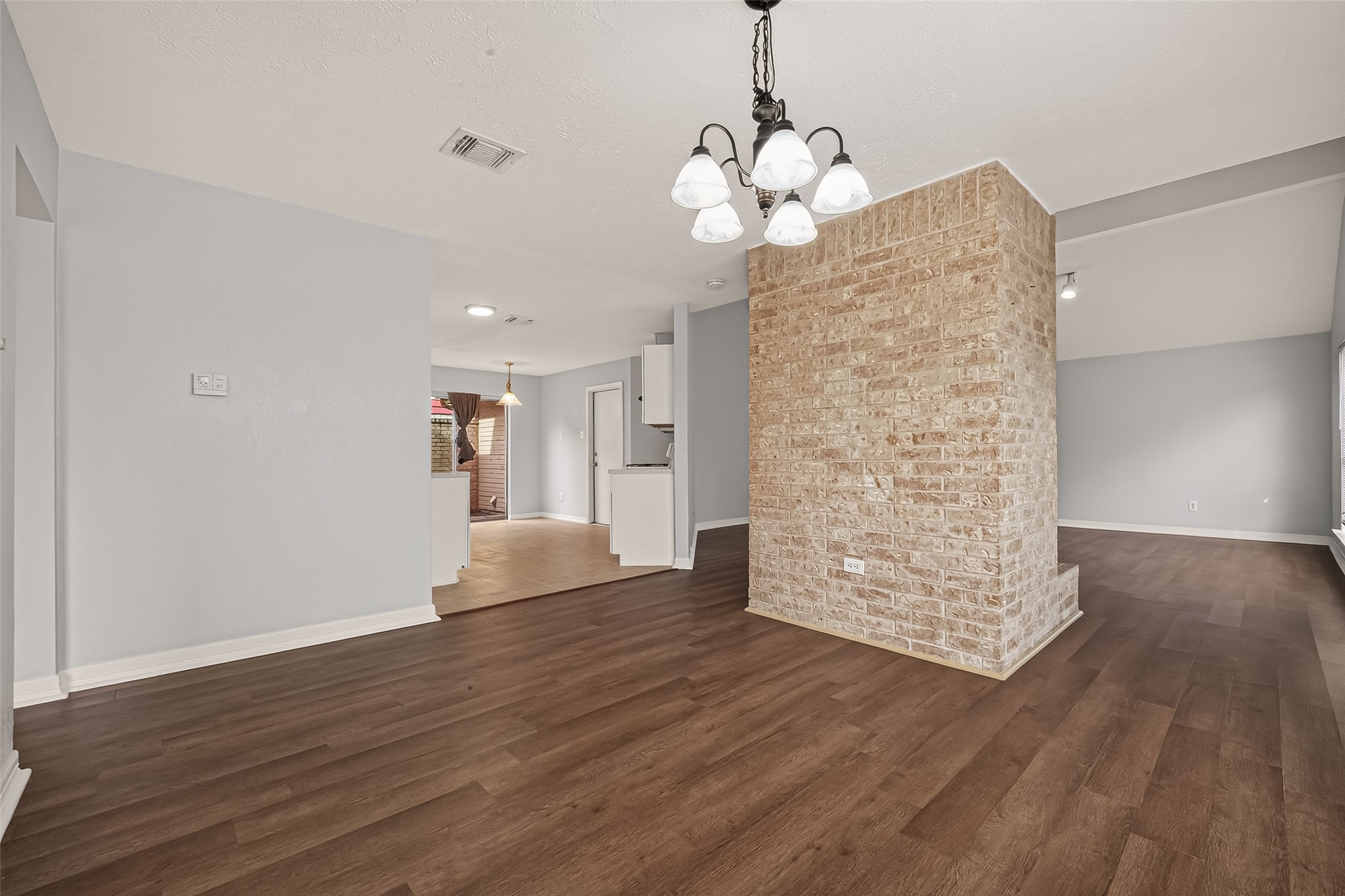 1414 Elkwood Drive Property Photo 12