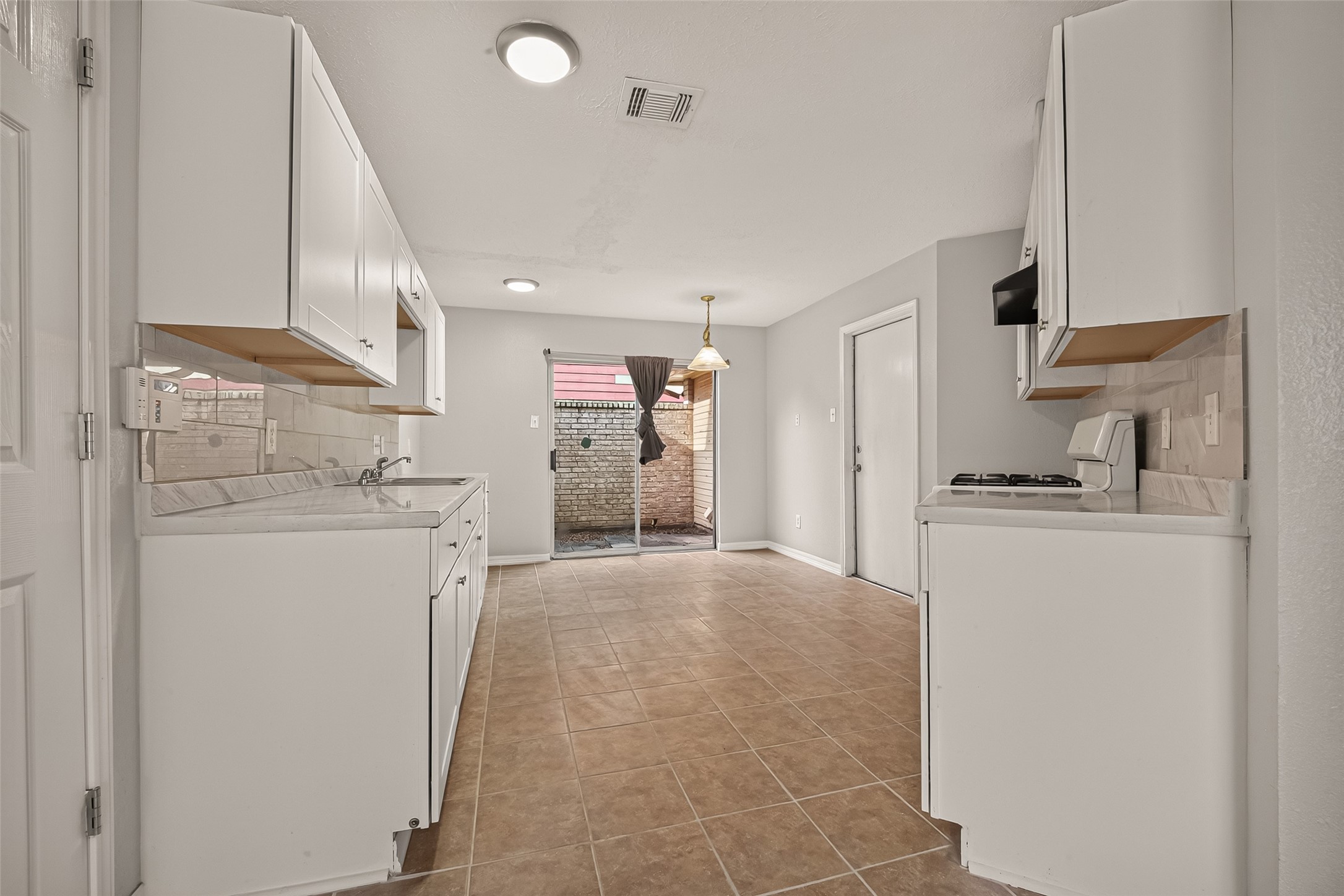 1414 Elkwood Drive Property Photo 14