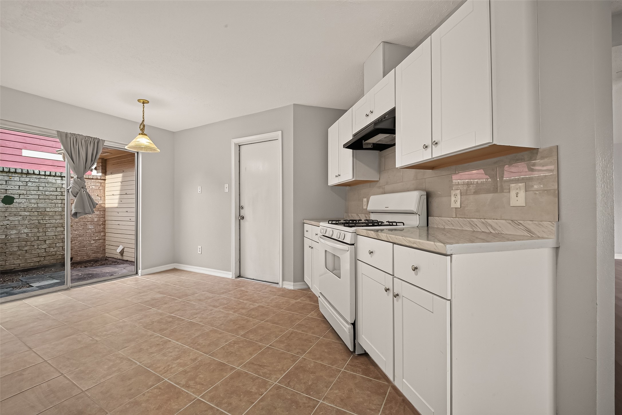 1414 Elkwood Drive Property Photo 15