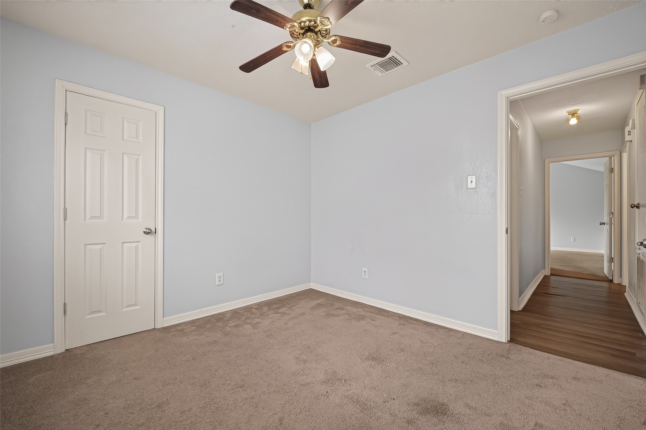 1414 Elkwood Drive Property Photo 22