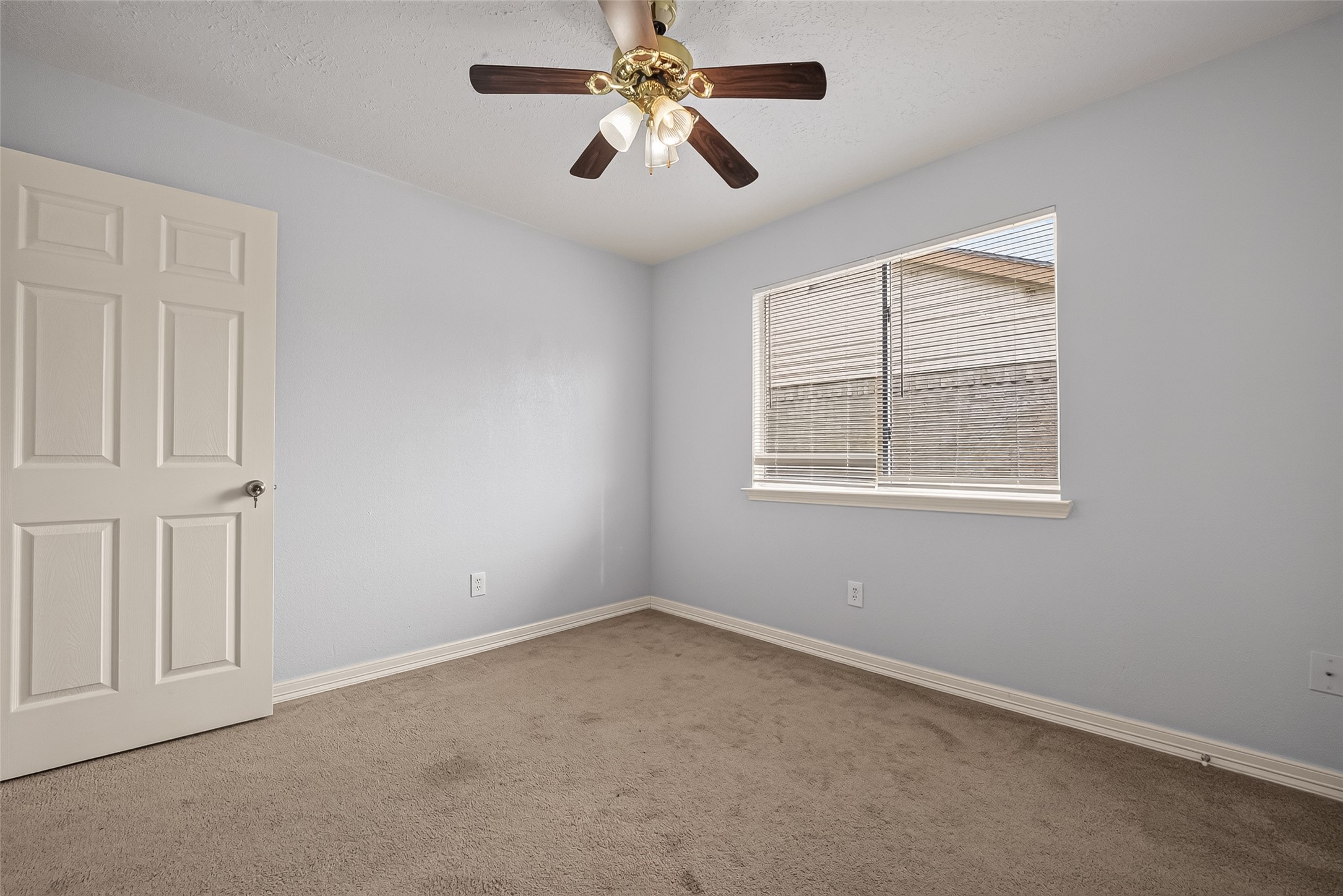 1414 Elkwood Drive Property Photo 24