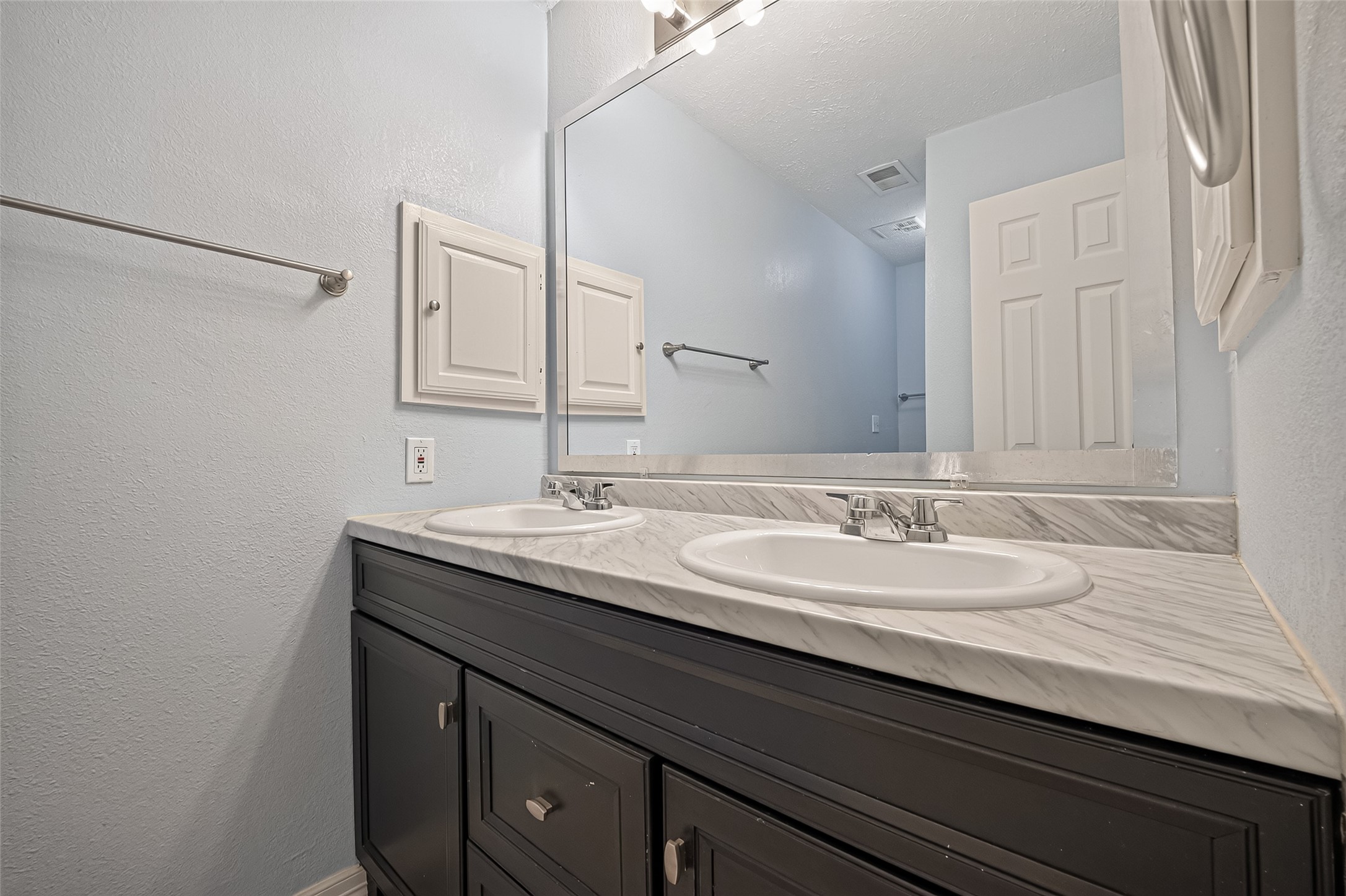 1414 Elkwood Drive Property Photo 28