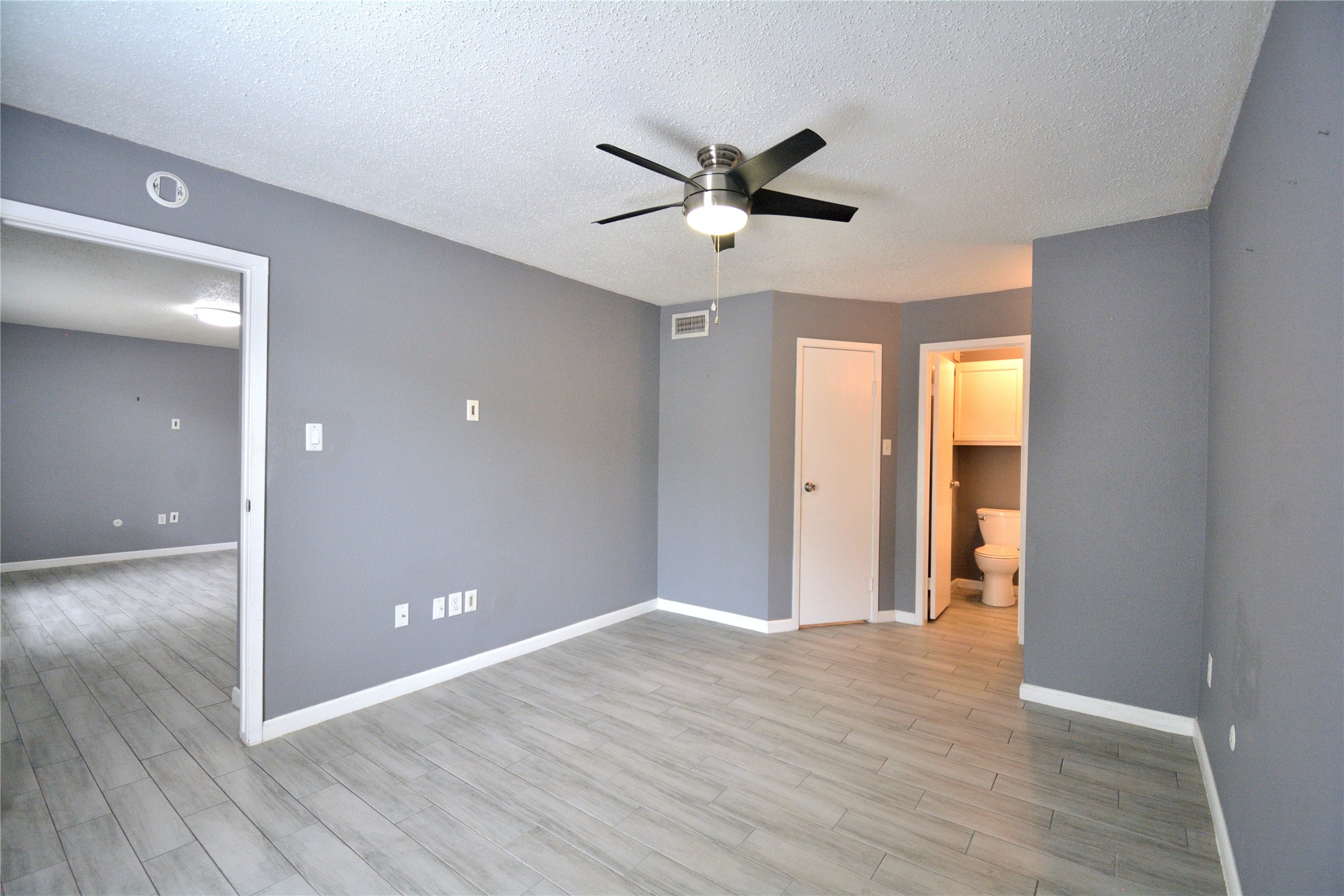 260 El Dorado Boulevard 903 Property Photo 9