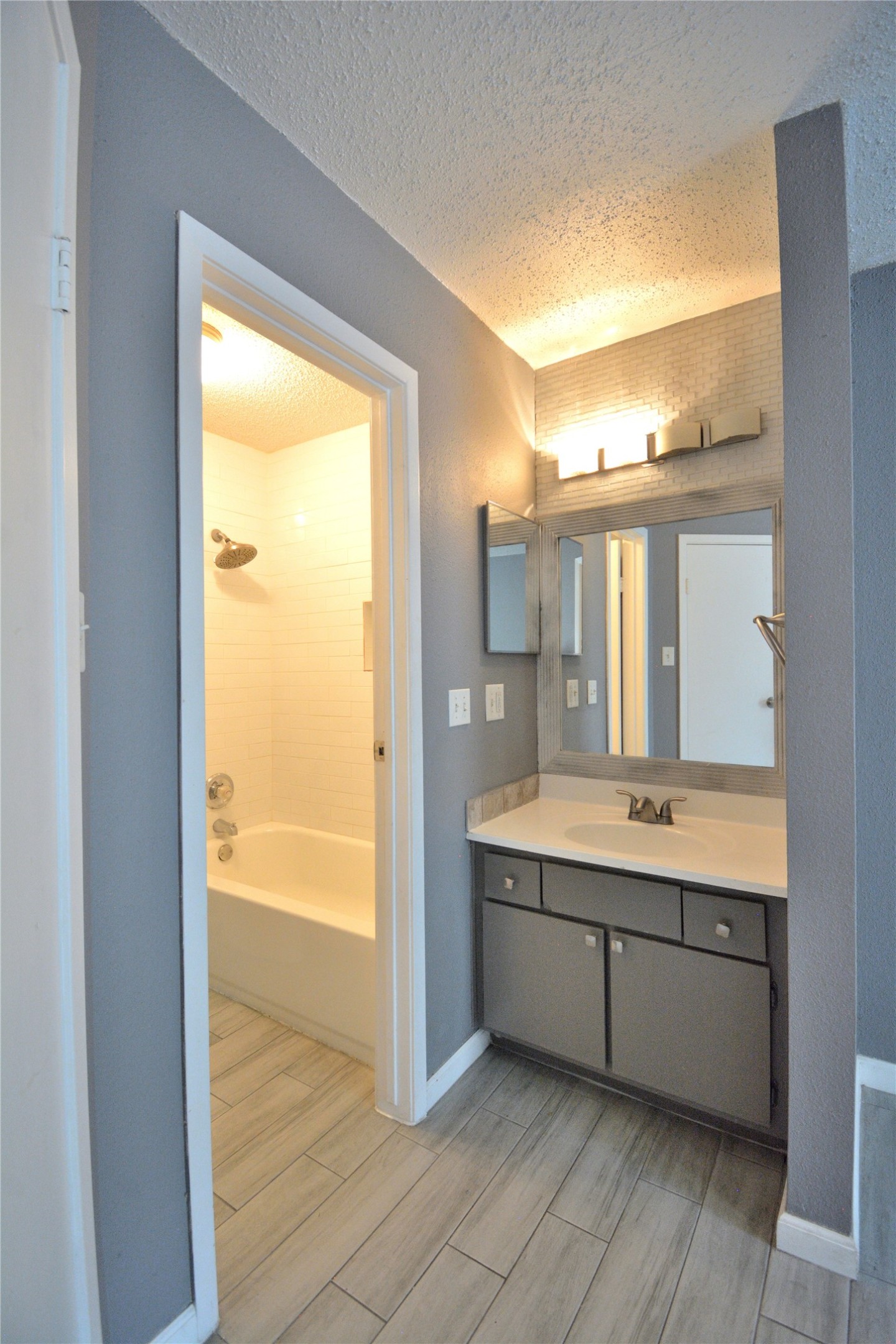 260 El Dorado Boulevard 903 Property Photo 10