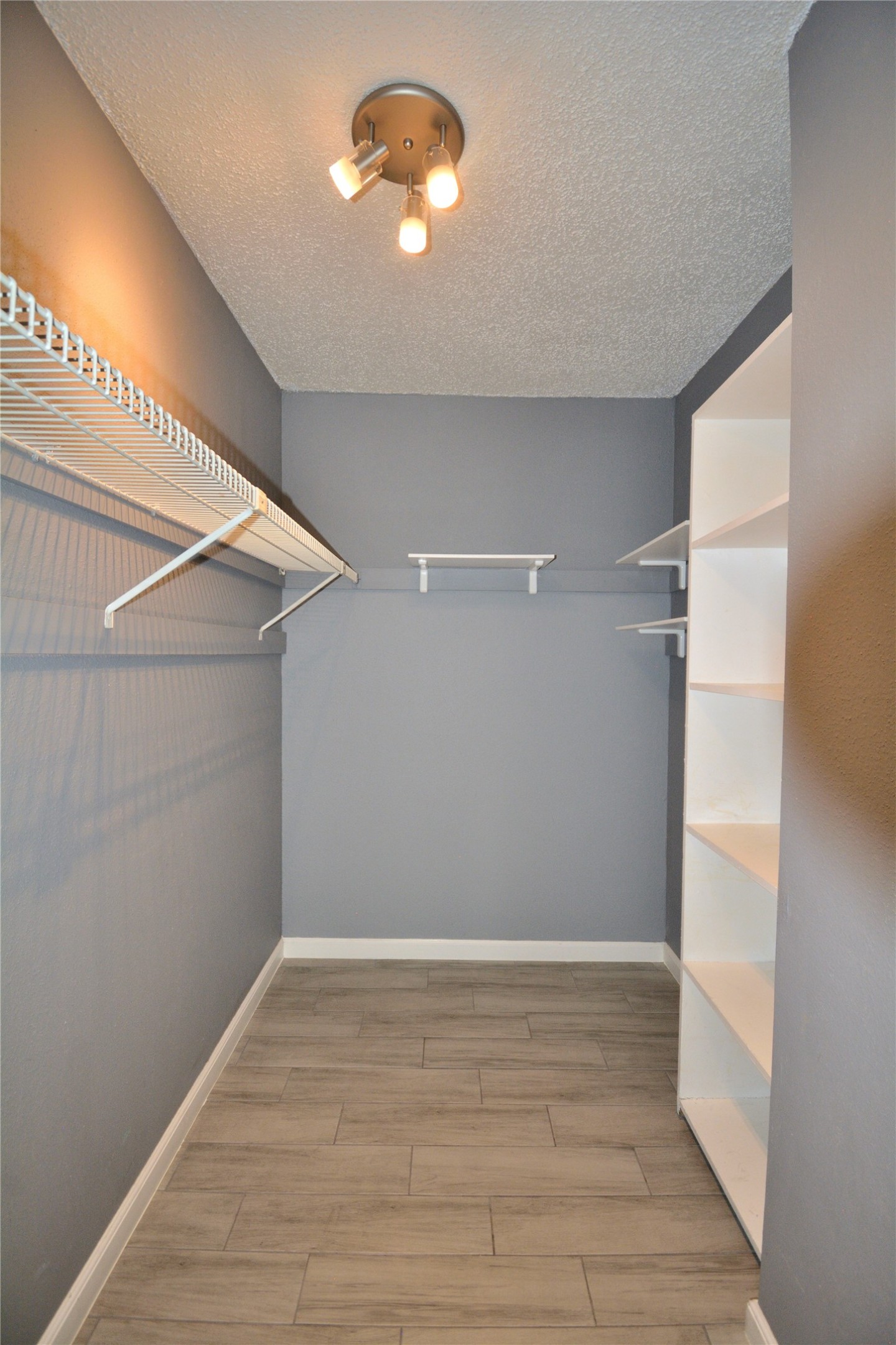 260 El Dorado Boulevard 903 Property Photo 11