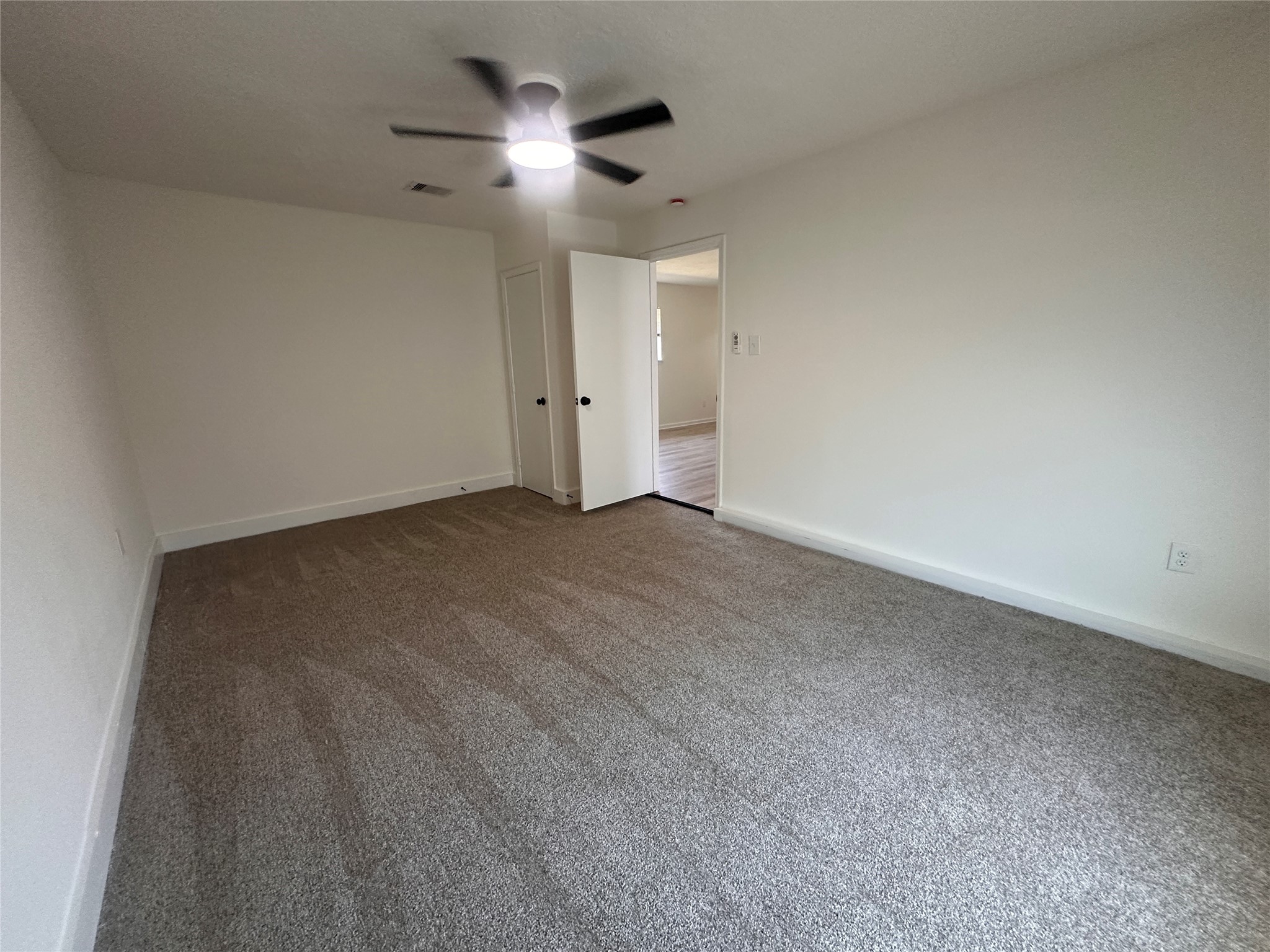 732 Meadow Lane Property Photo 8