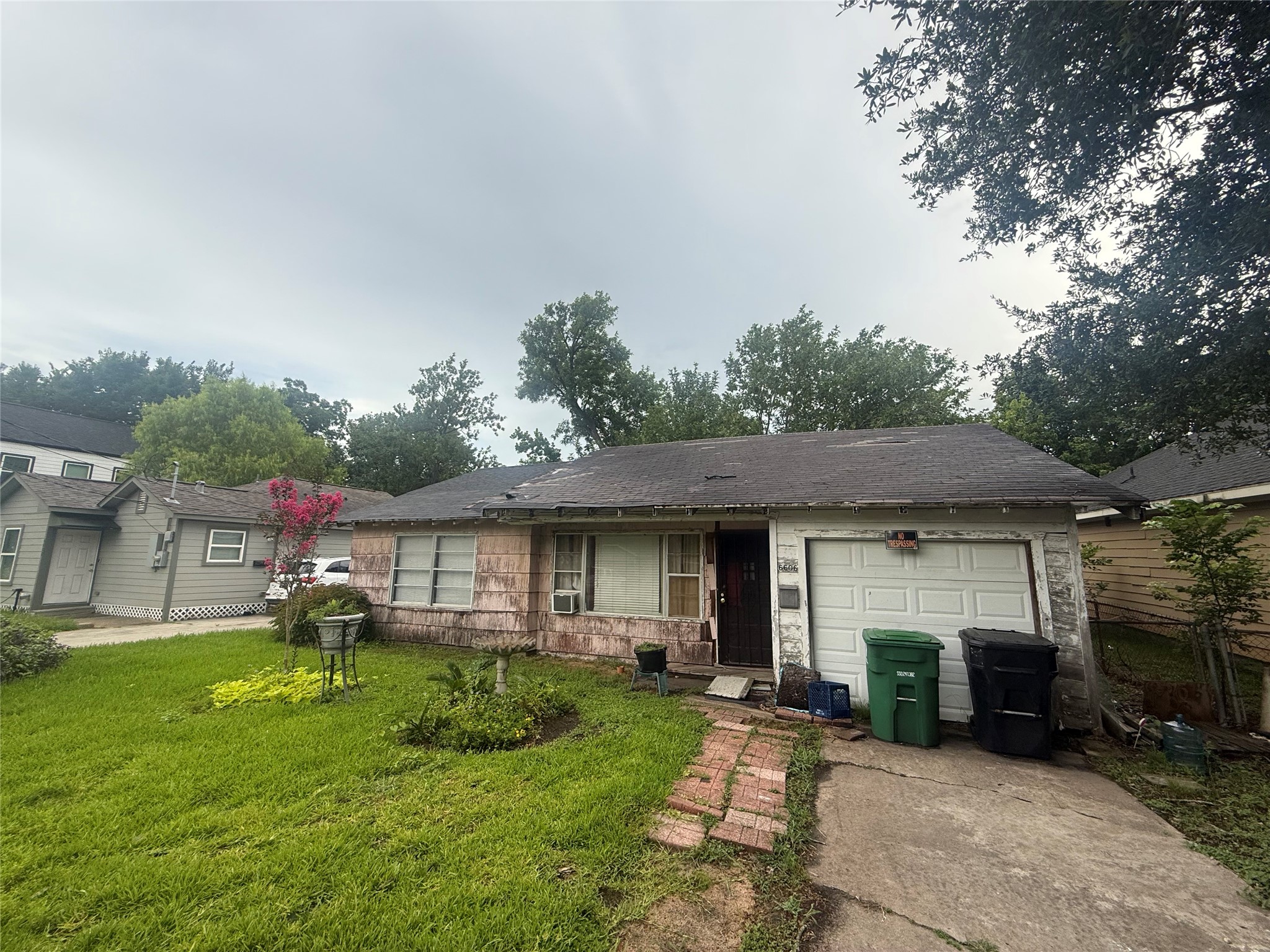 6606 Foster Street Property Photo 1
