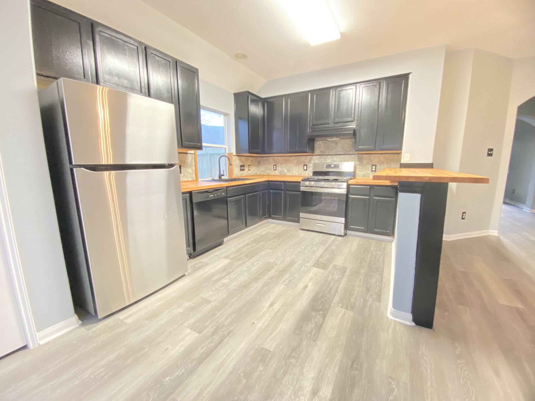 4031 Raspberry Court Property Photo 9