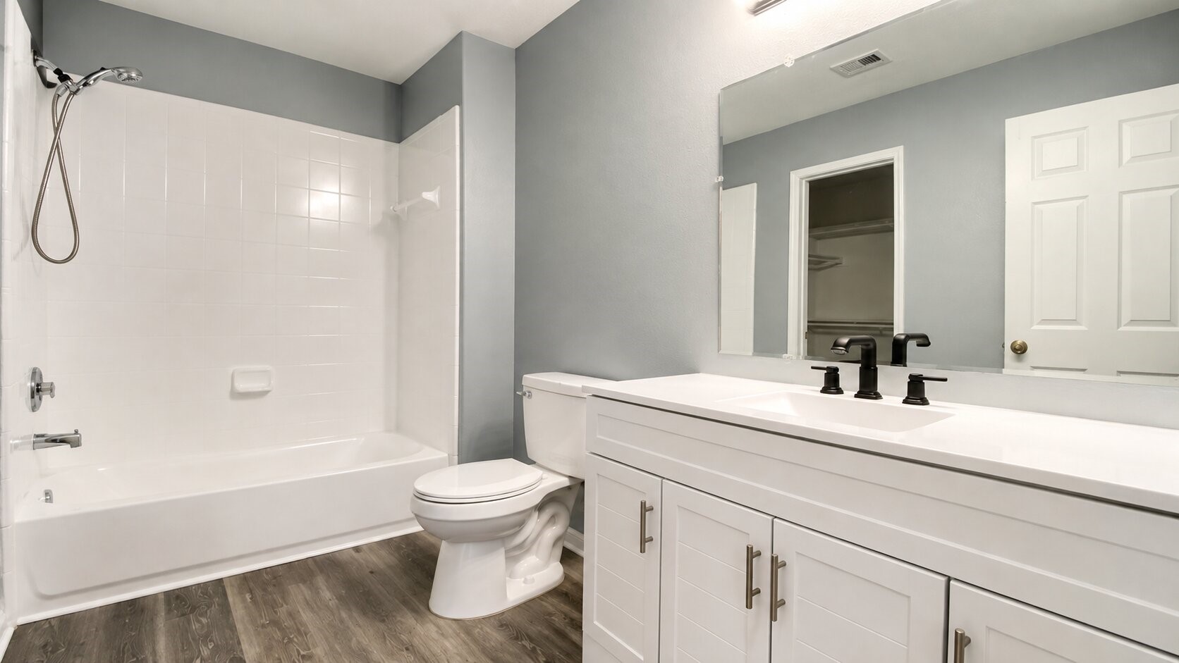 4031 Raspberry Court Property Photo 14