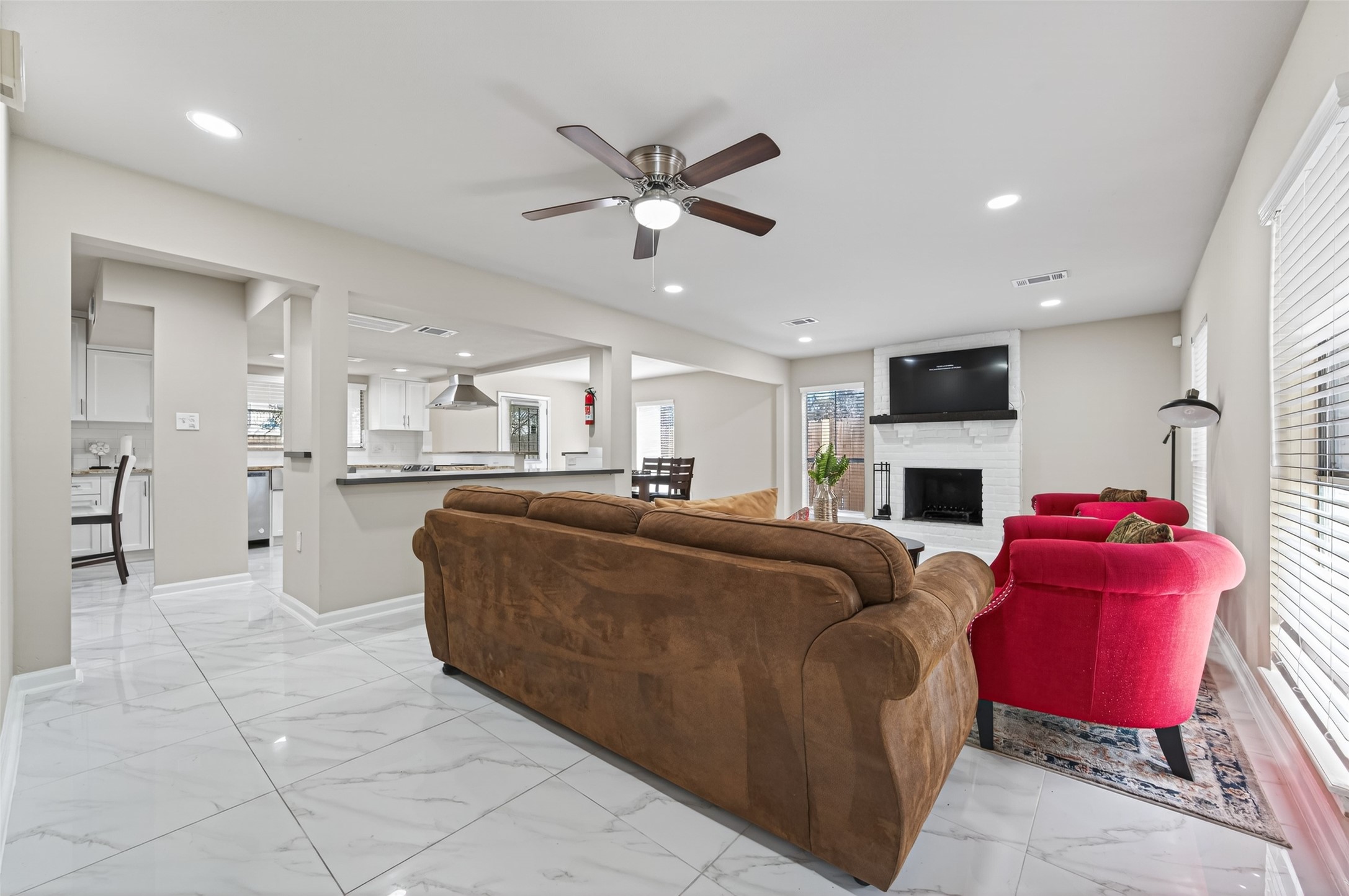 23418 Briarcreek Boulevard Property Photo 6