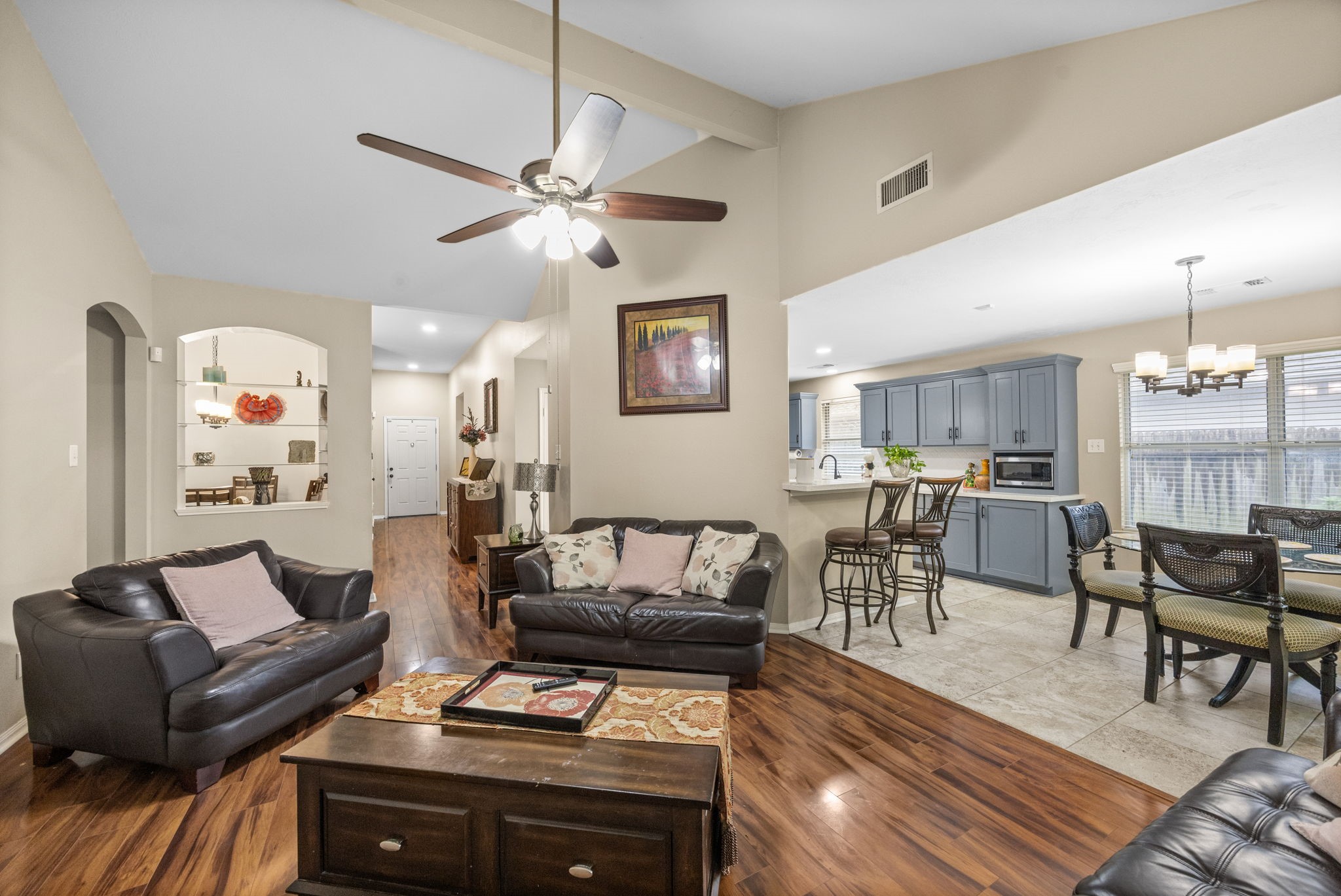 6527 Harcourt Bridge Drive Property Photo 8