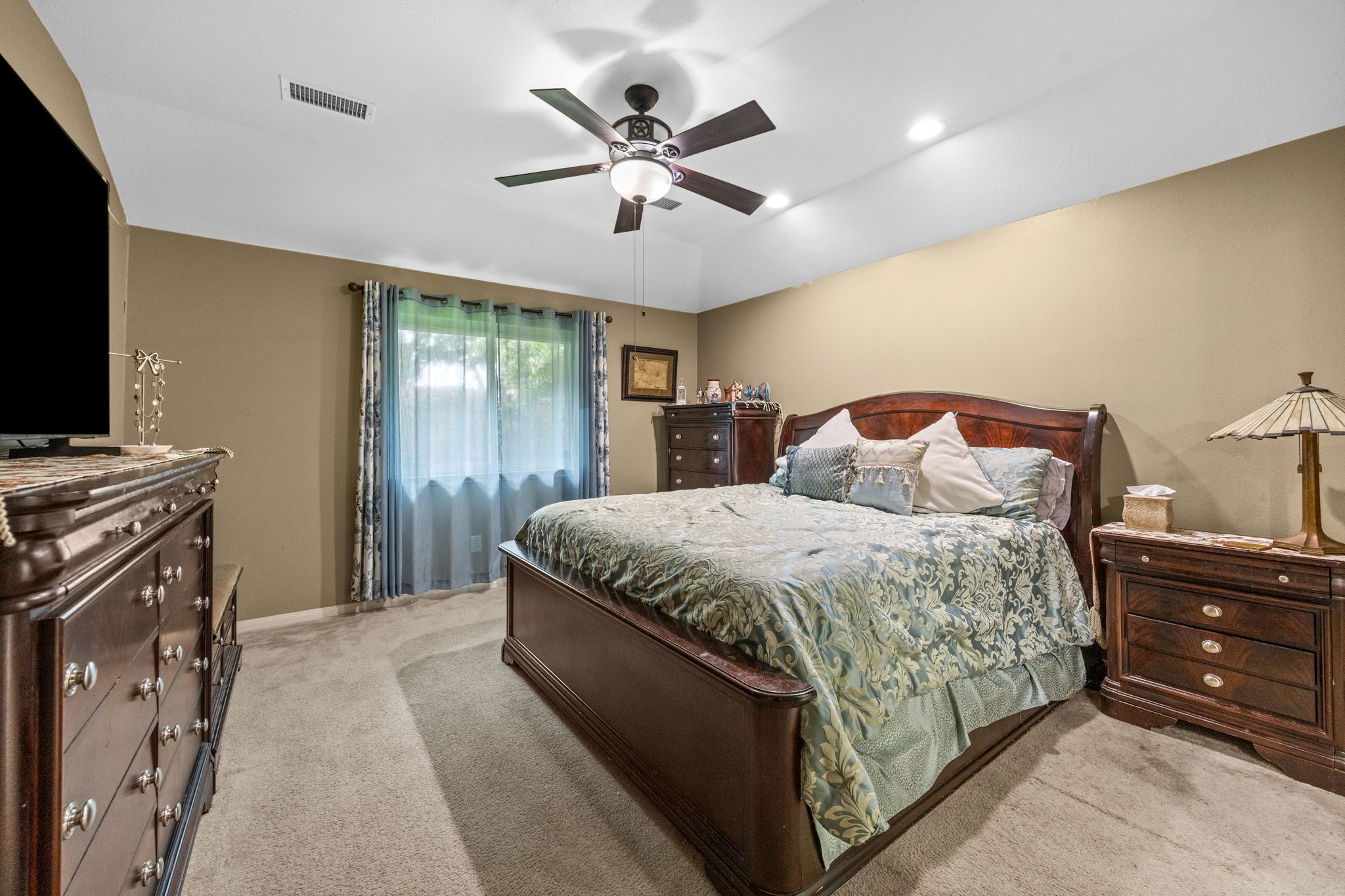 6527 Harcourt Bridge Drive Property Photo 18