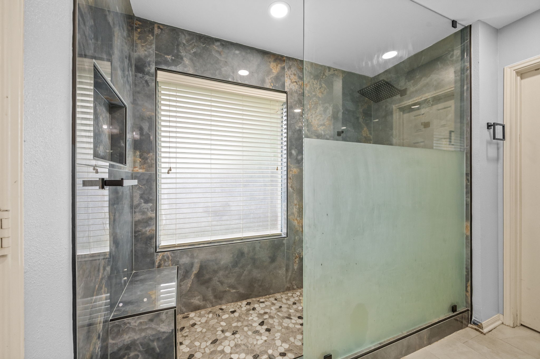 6527 Harcourt Bridge Drive Property Photo 21