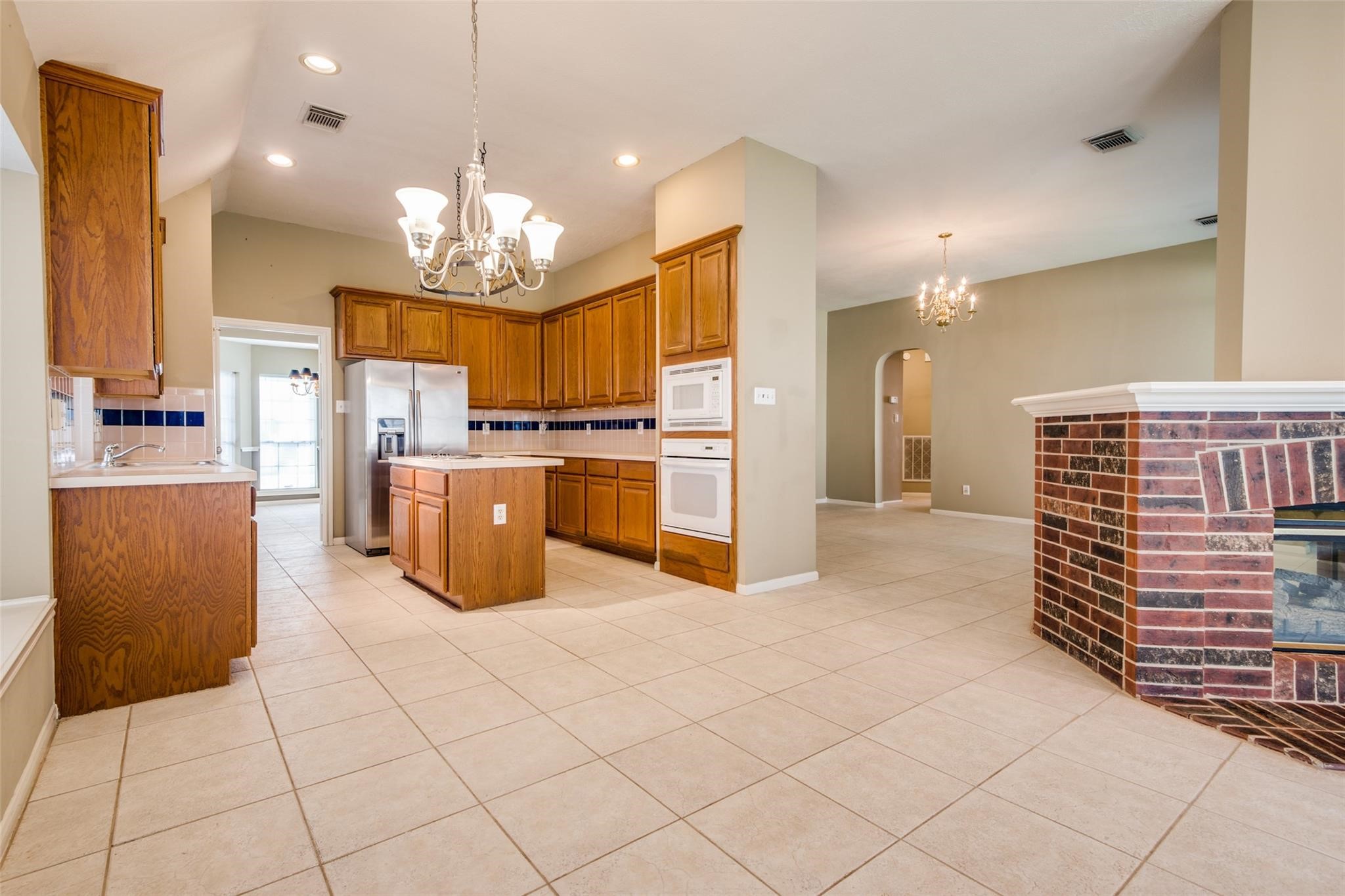9827 Bestin Lane Property Photo 15