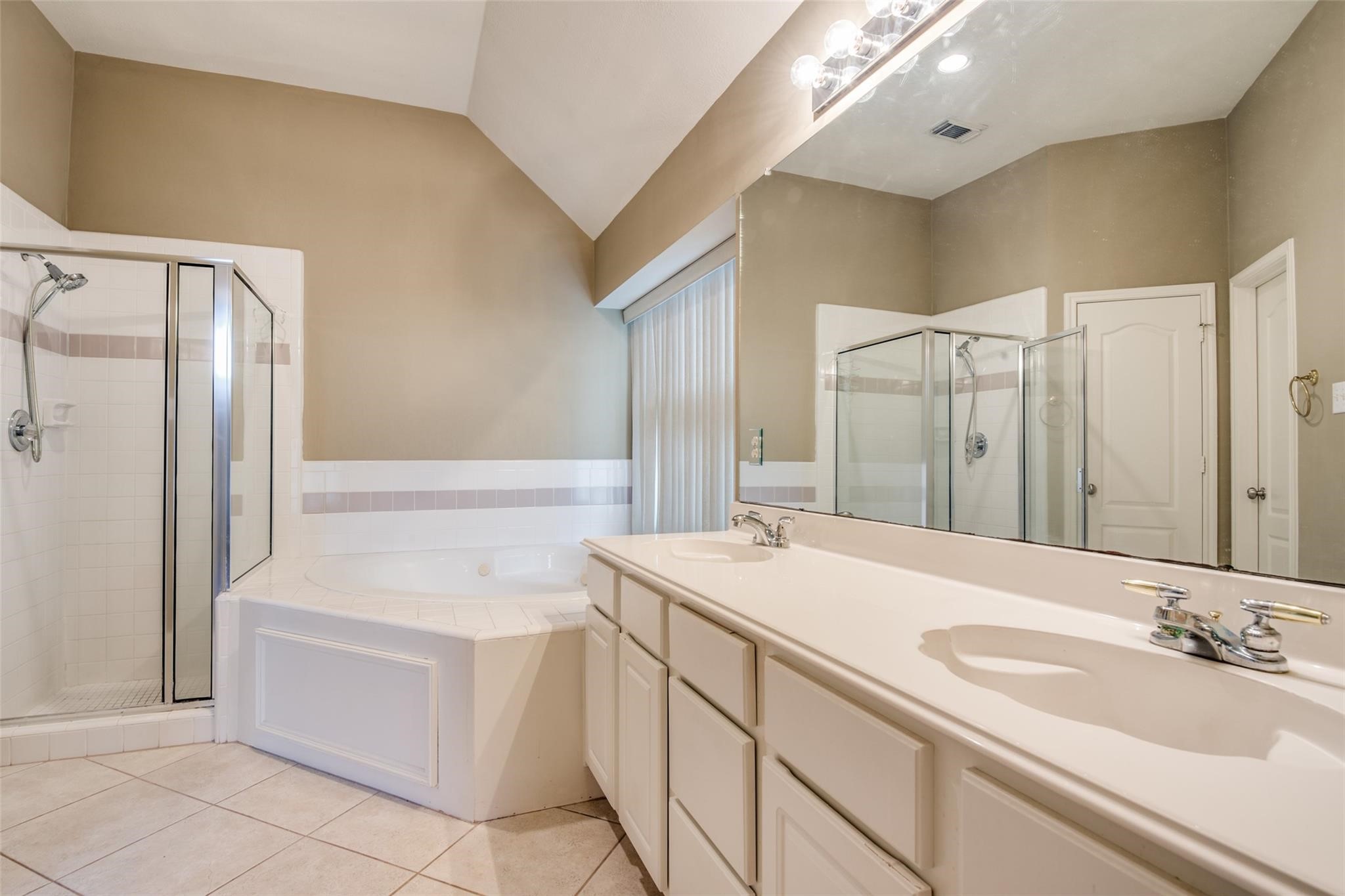 9827 Bestin Lane Property Photo 19
