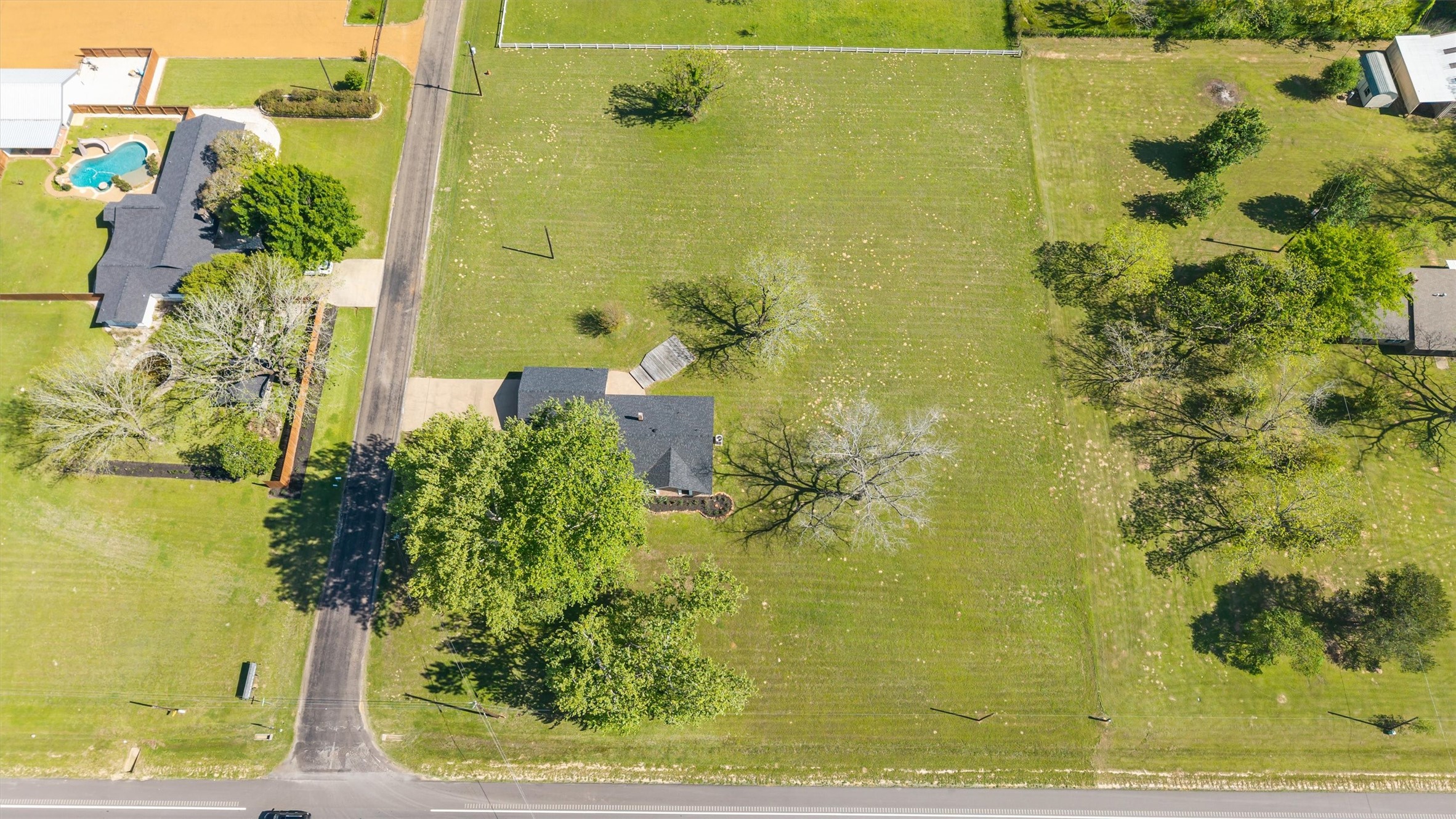 109 Meadowview Street Property Photo 2