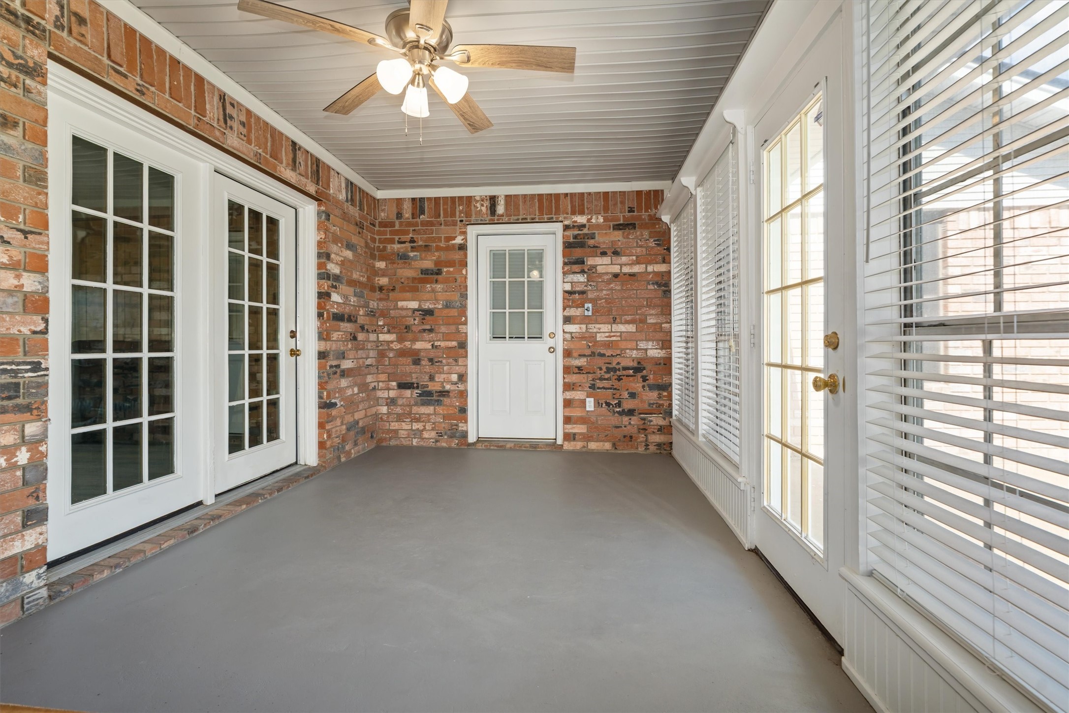 109 Meadowview Street Property Photo 21