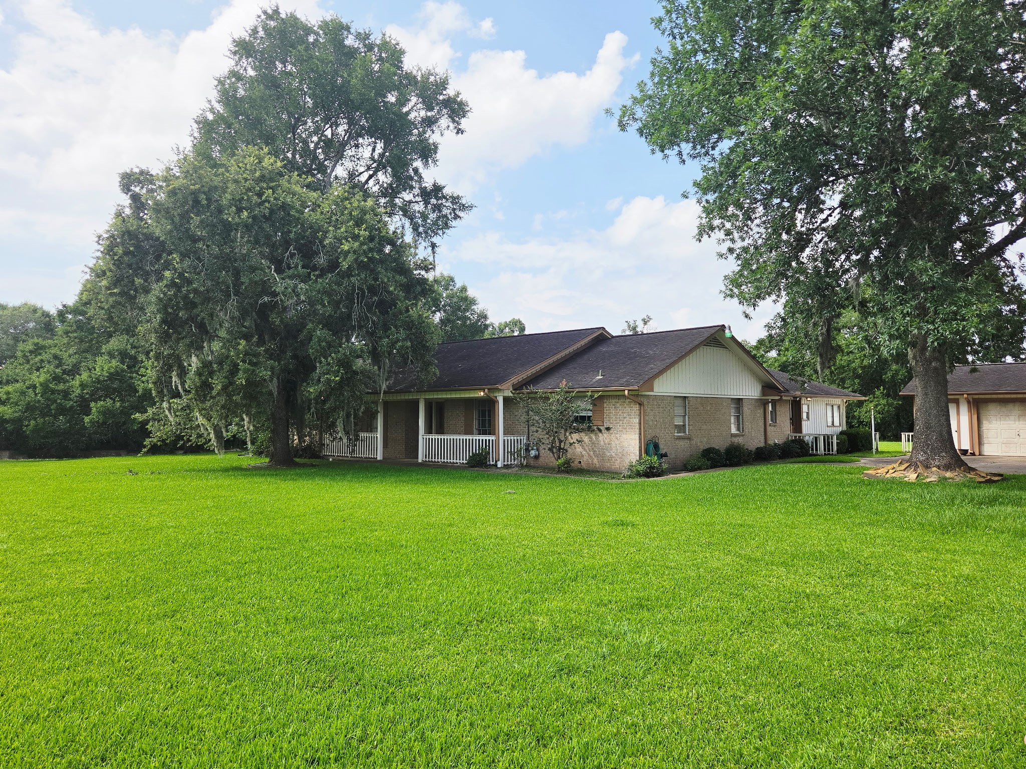 503 Greenbriar Avenue Property Photo 1