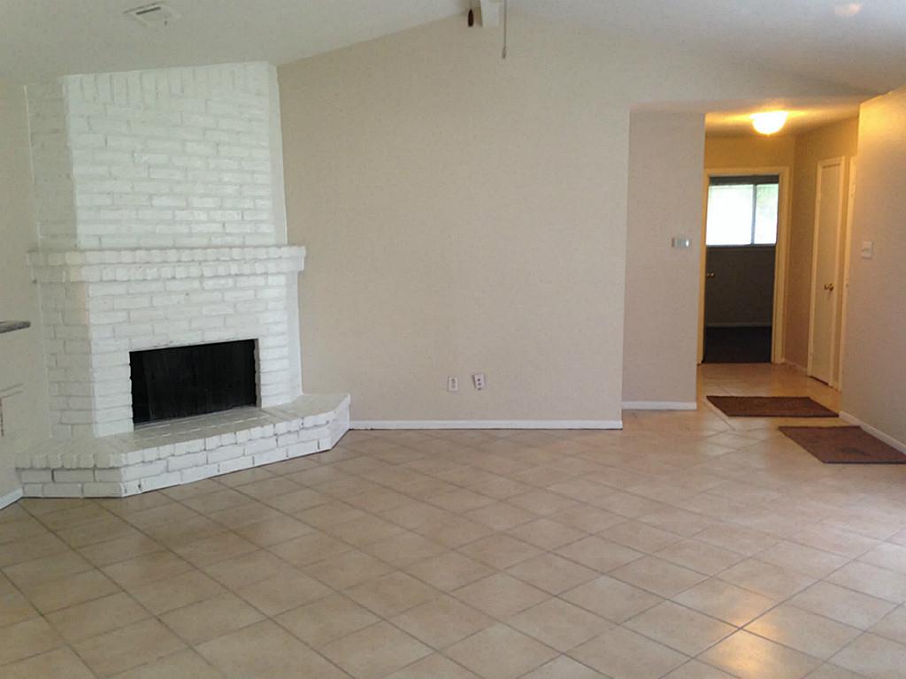 955 Grand Junction Drive Property Photo 6