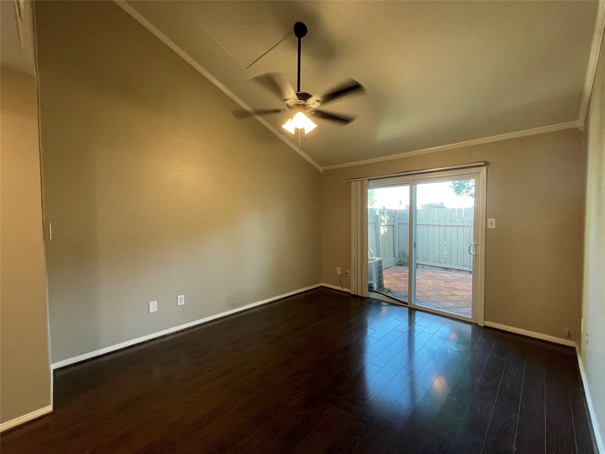 12315 Glenview Drive Property Photo 11