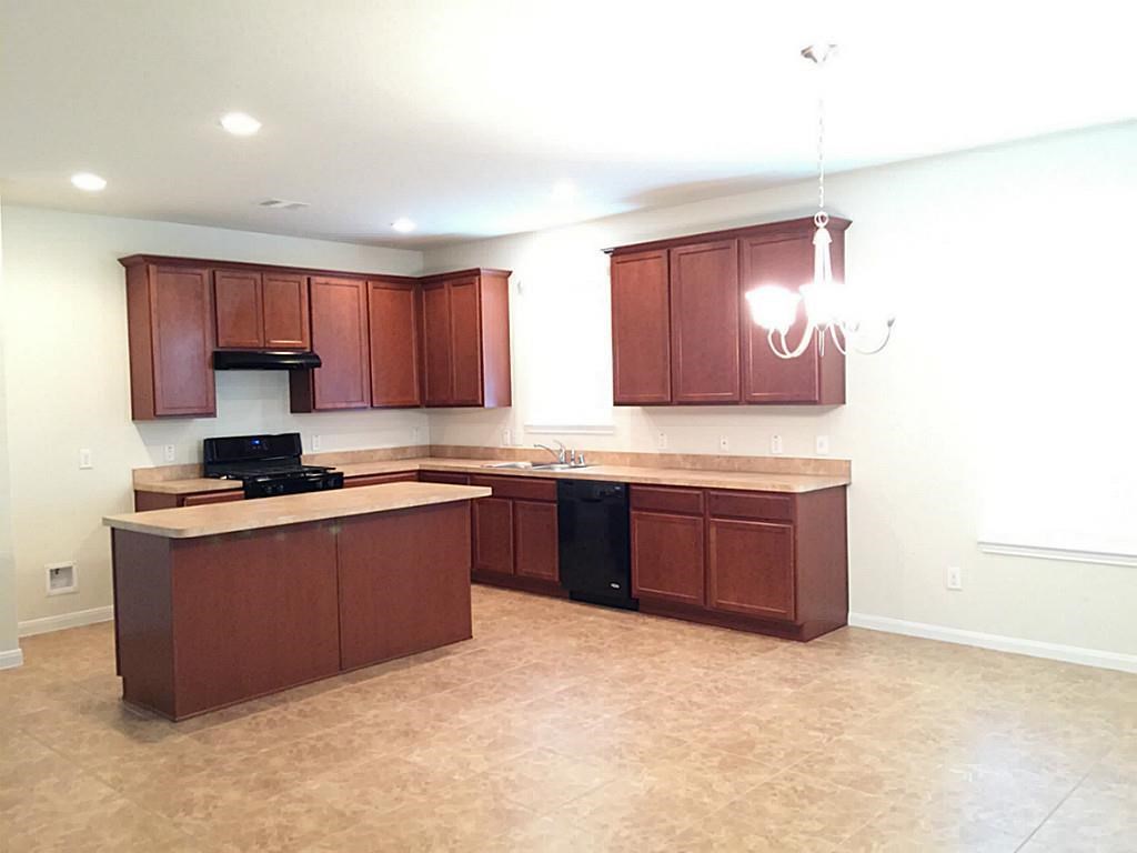 1103 Messina Lane Property Photo 4