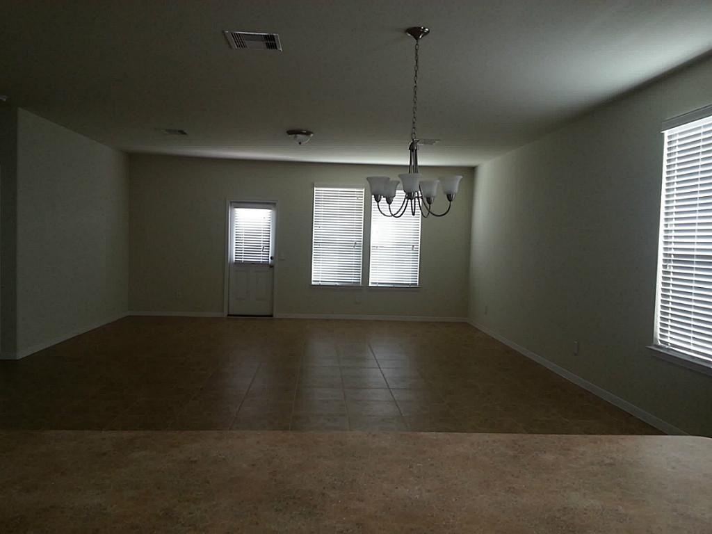 1103 Messina Lane Property Photo 8