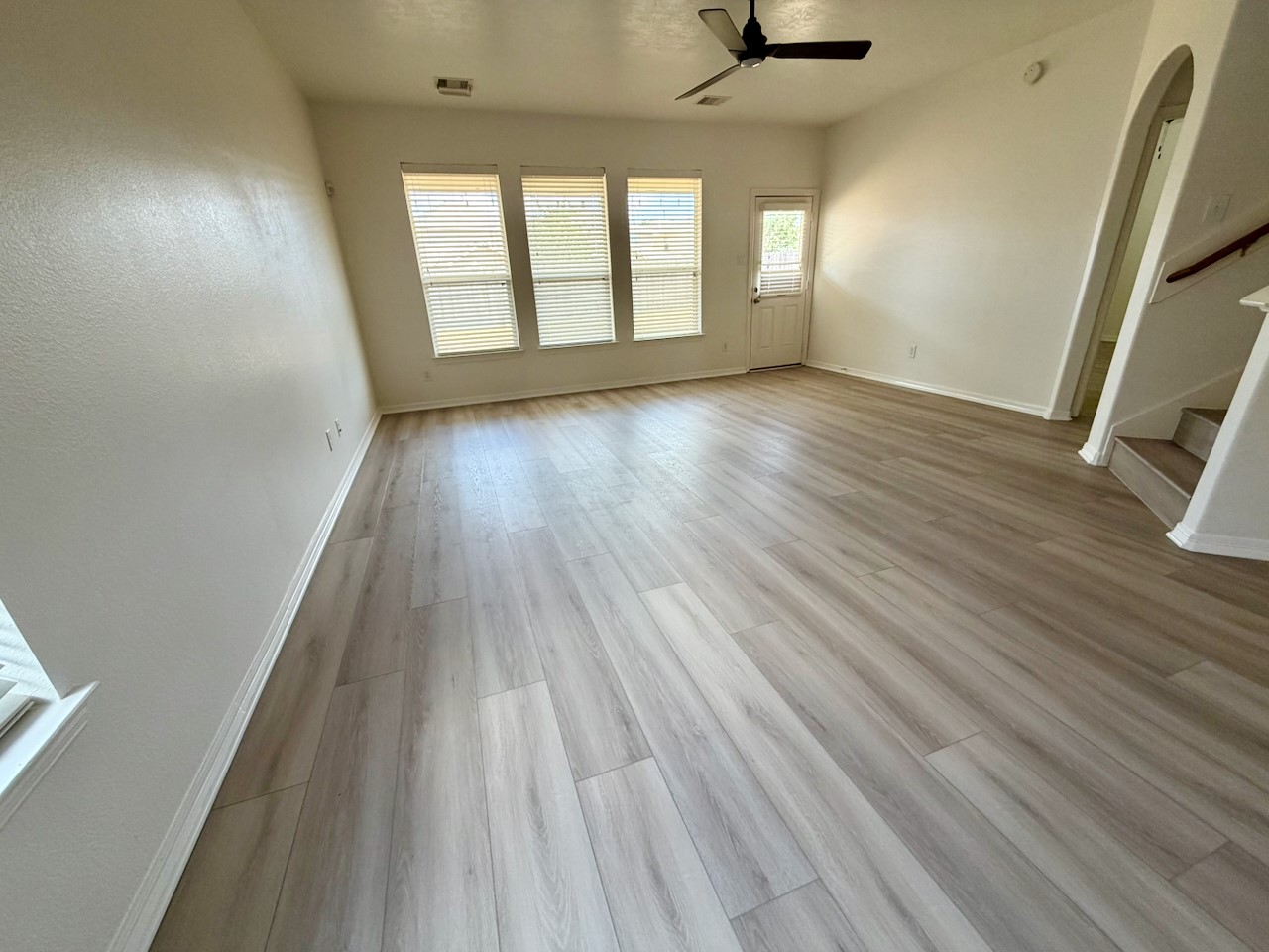 26922 Henson Falls Drive Property Photo 6