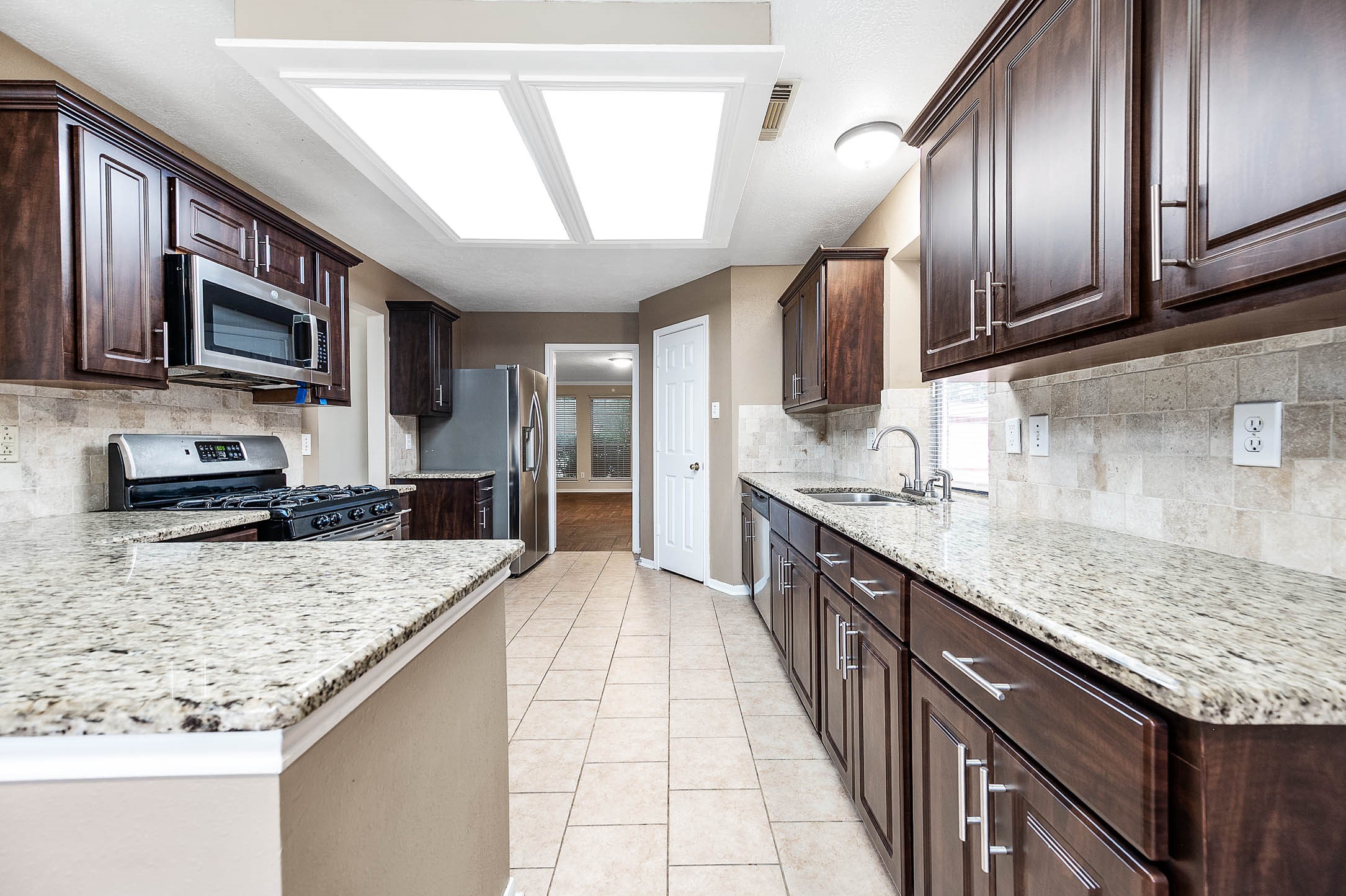 1835 Taylor Creek Drive Property Photo 13