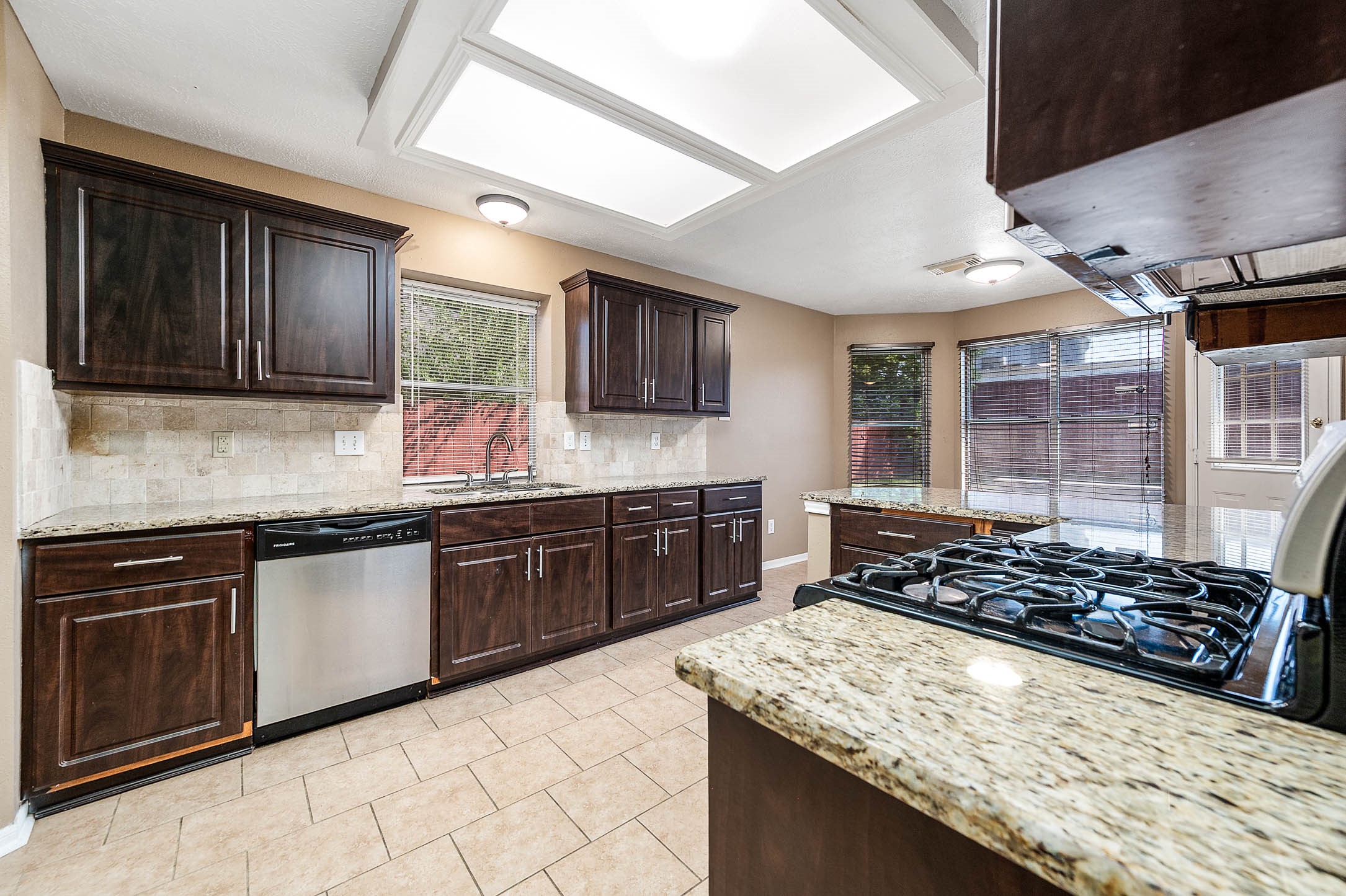 1835 Taylor Creek Drive Property Photo 16