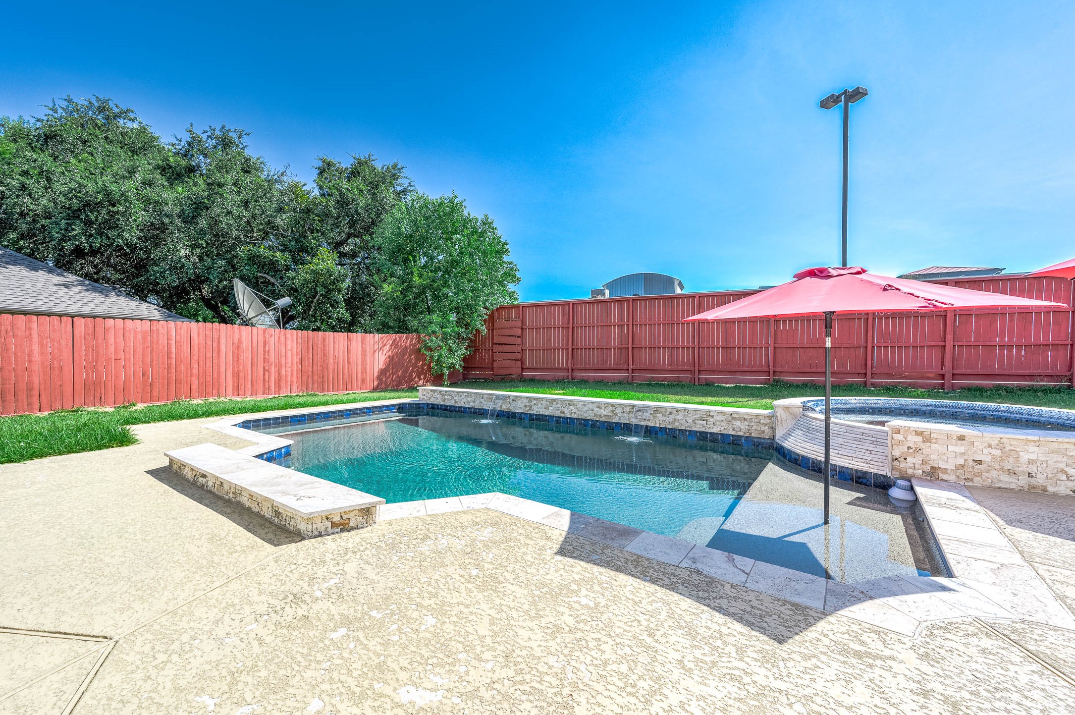 1835 Taylor Creek Drive Property Photo 35